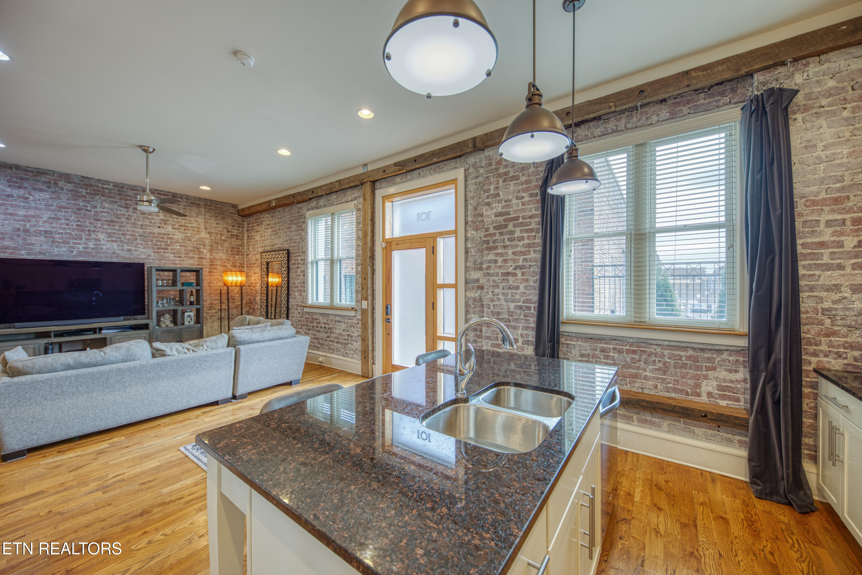 101 Mews Way Knoxville TN 37917
