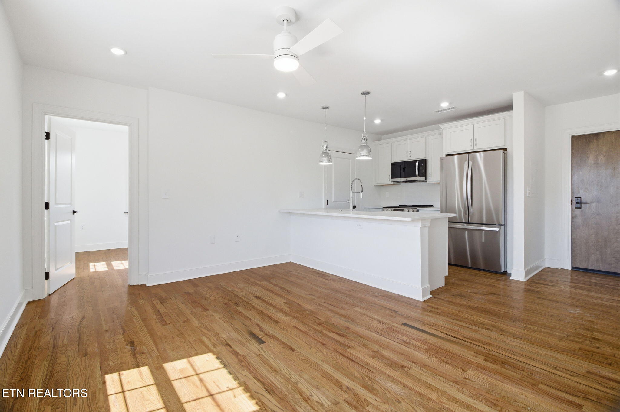 2724 E Magnolia Avenue Knoxville TN 37914