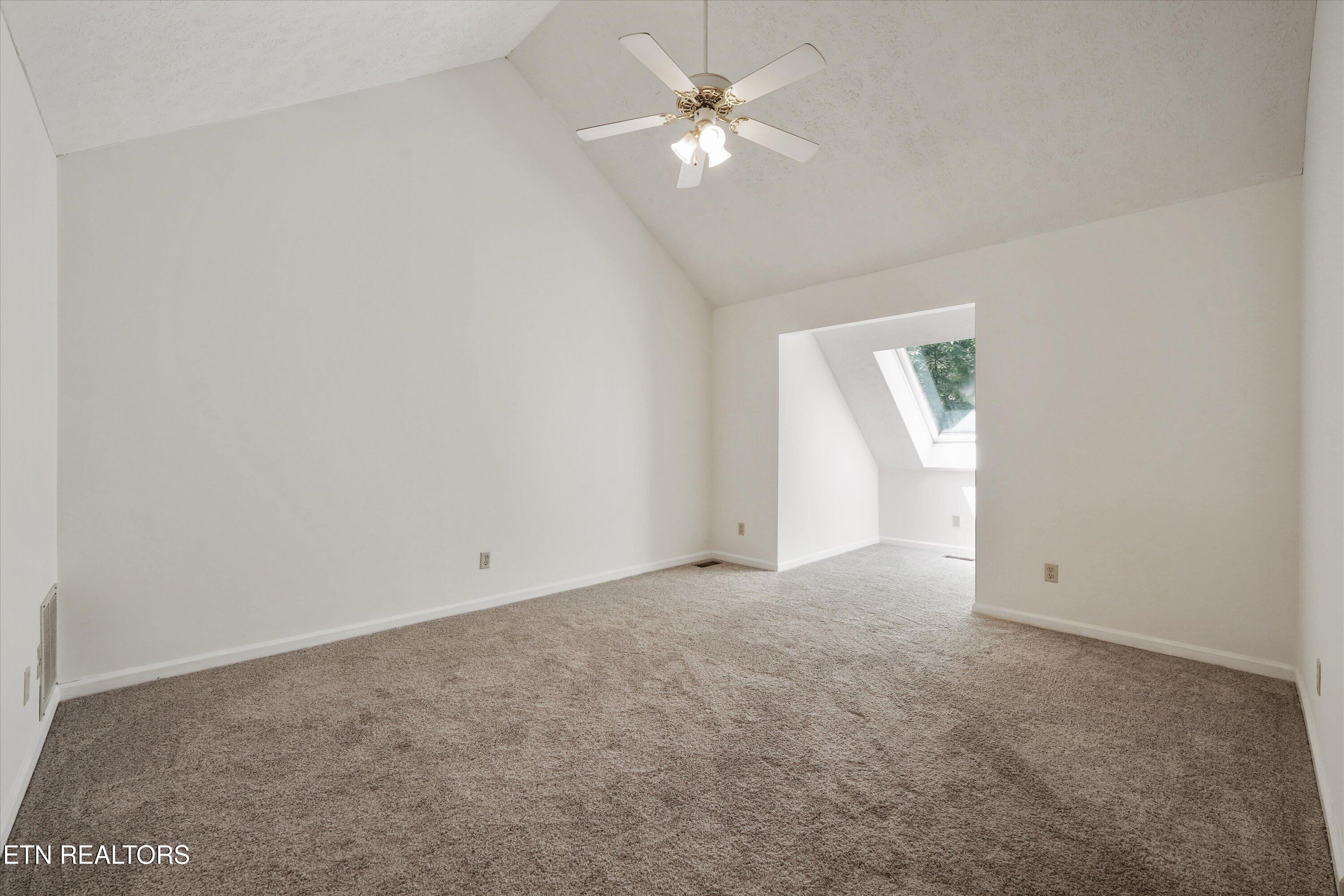 6913 Kings Crossing Way Knoxville TN 37918