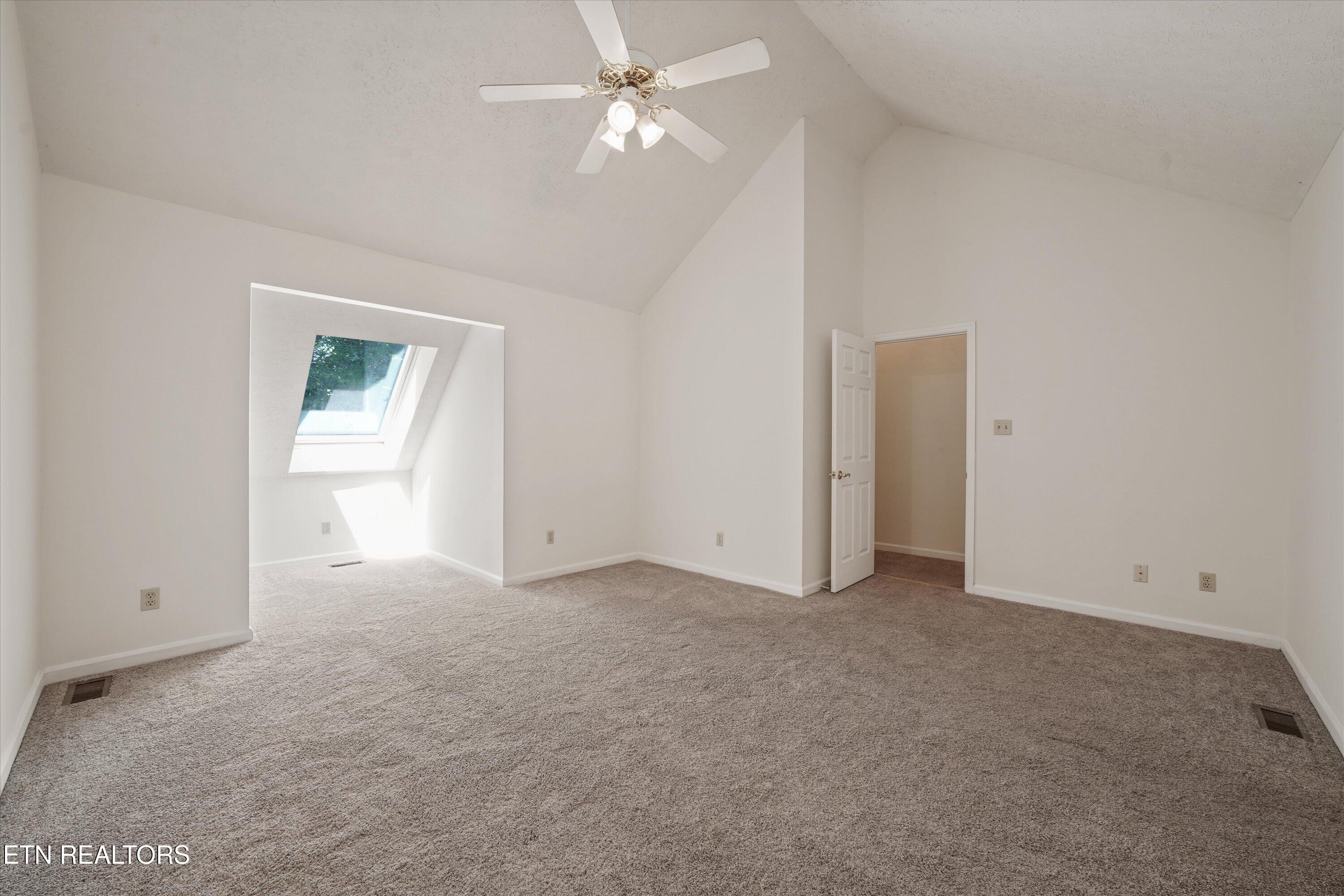 6913 Kings Crossing Way Knoxville TN 37918