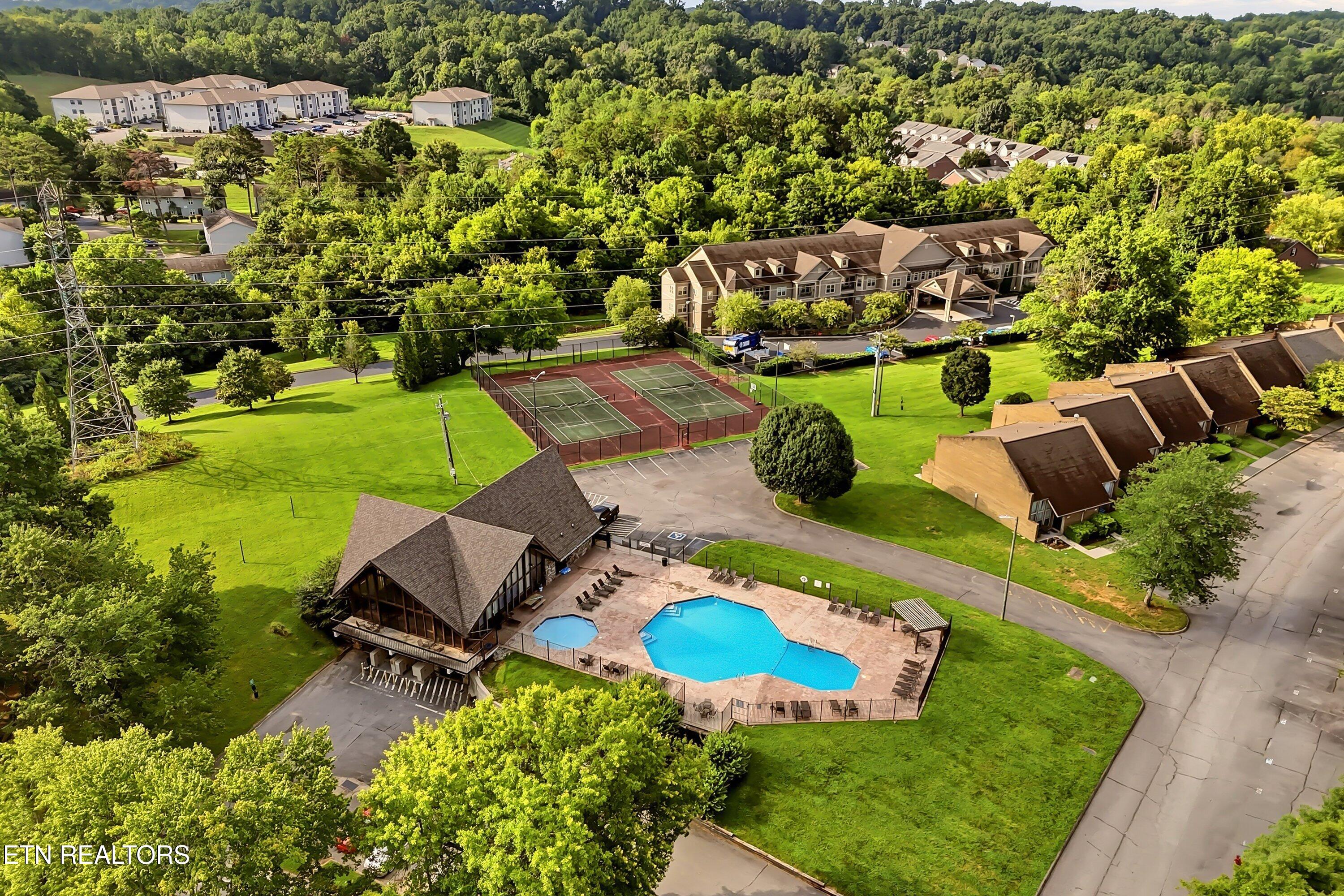 8504 Madrid Court Knoxville TN 37923