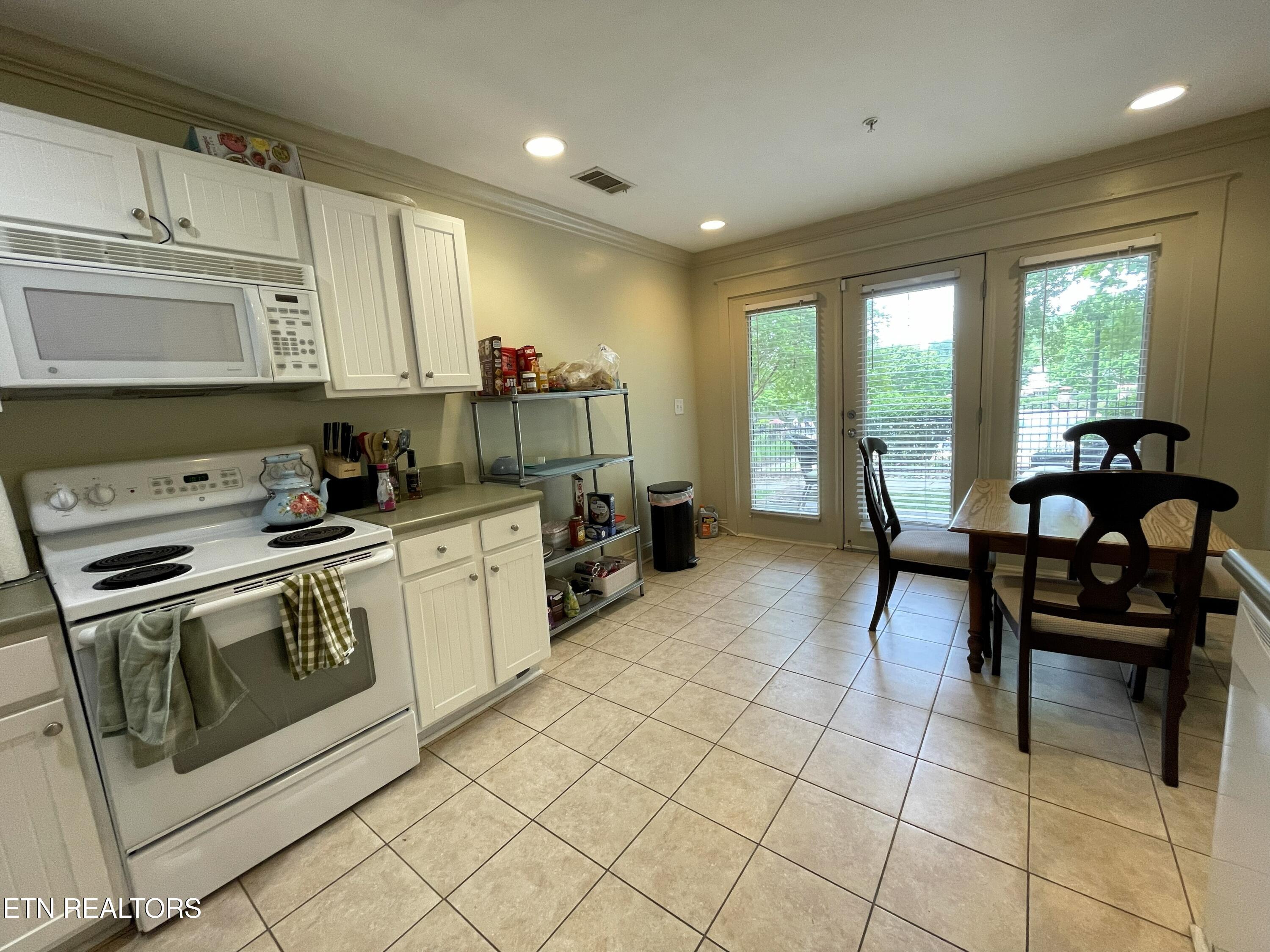 3831 Cherokee Woods Way 102 Knoxville TN 37920