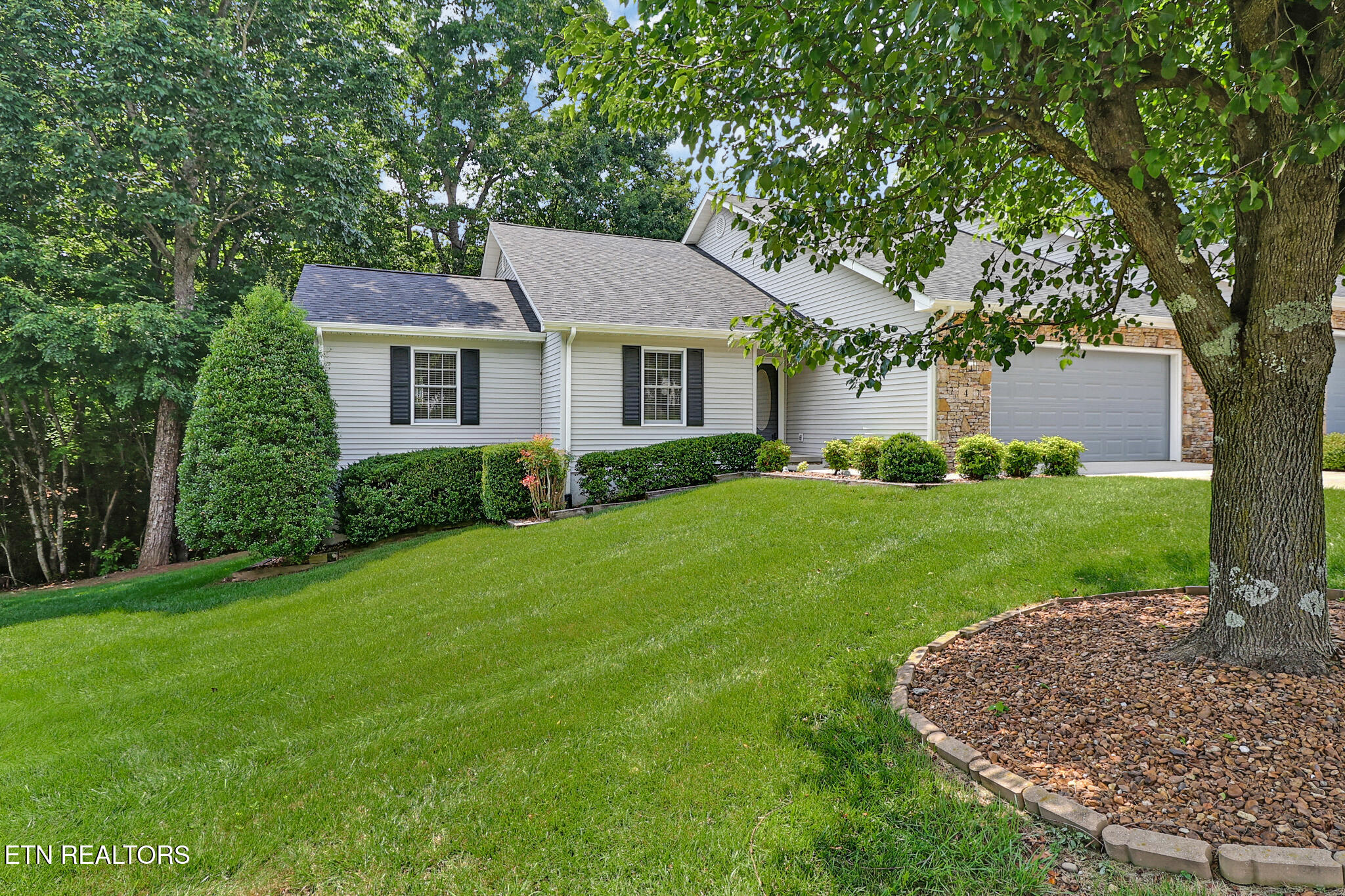 4 Augustine Lane Crossville TN 38558