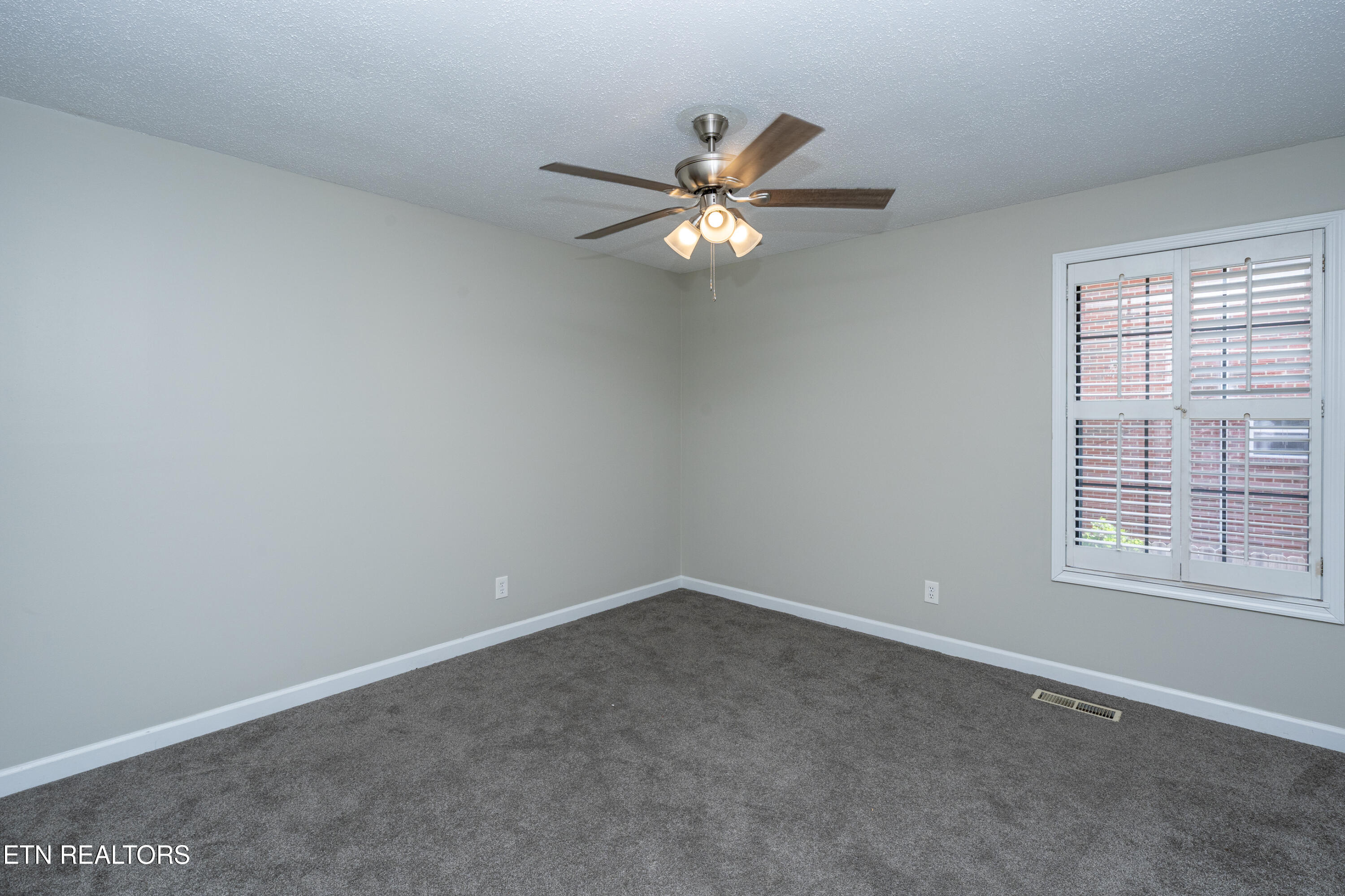 218 S Magnolia Street Maryville TN 37803
