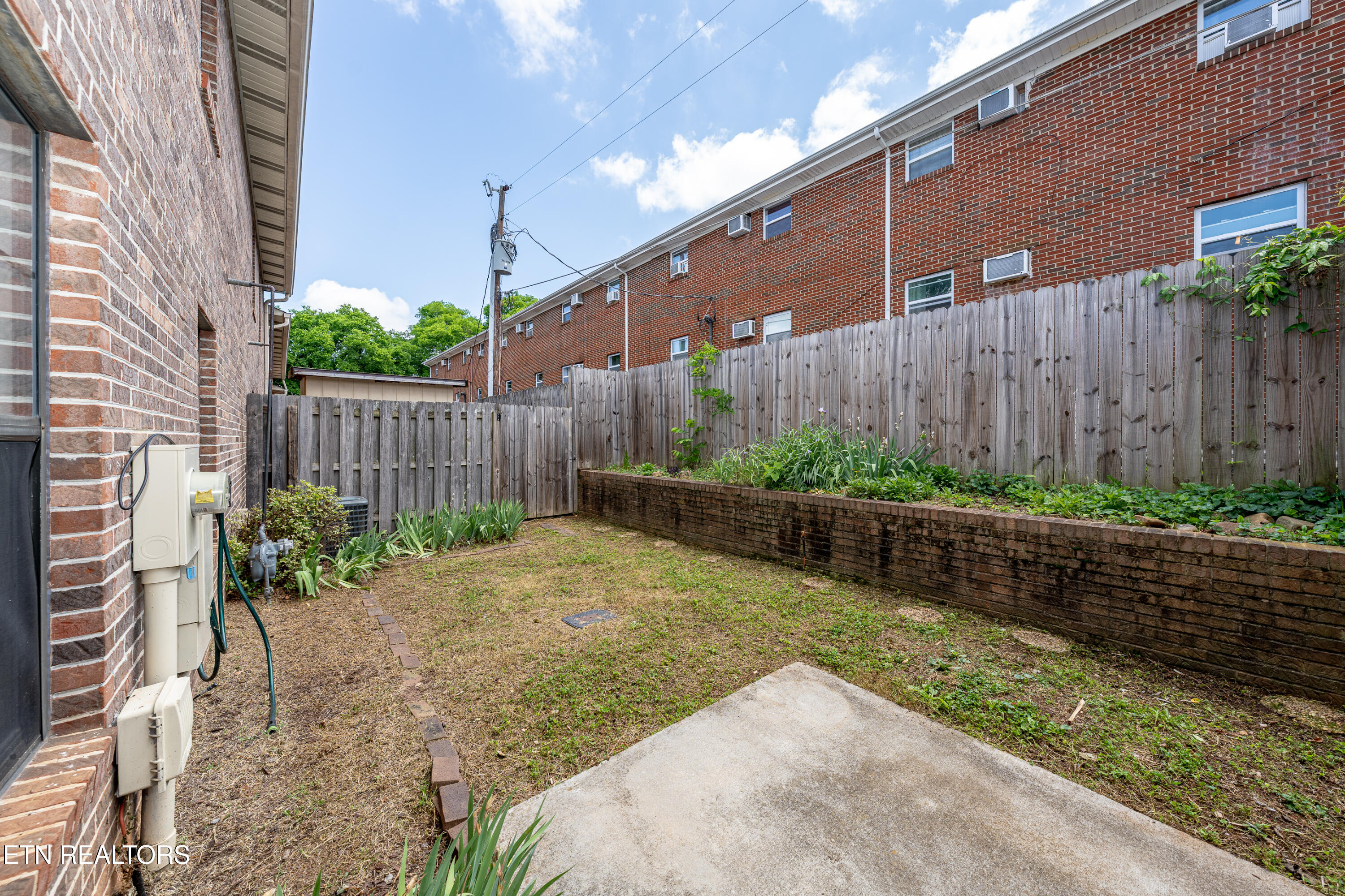 218 S Magnolia Street Maryville TN 37803