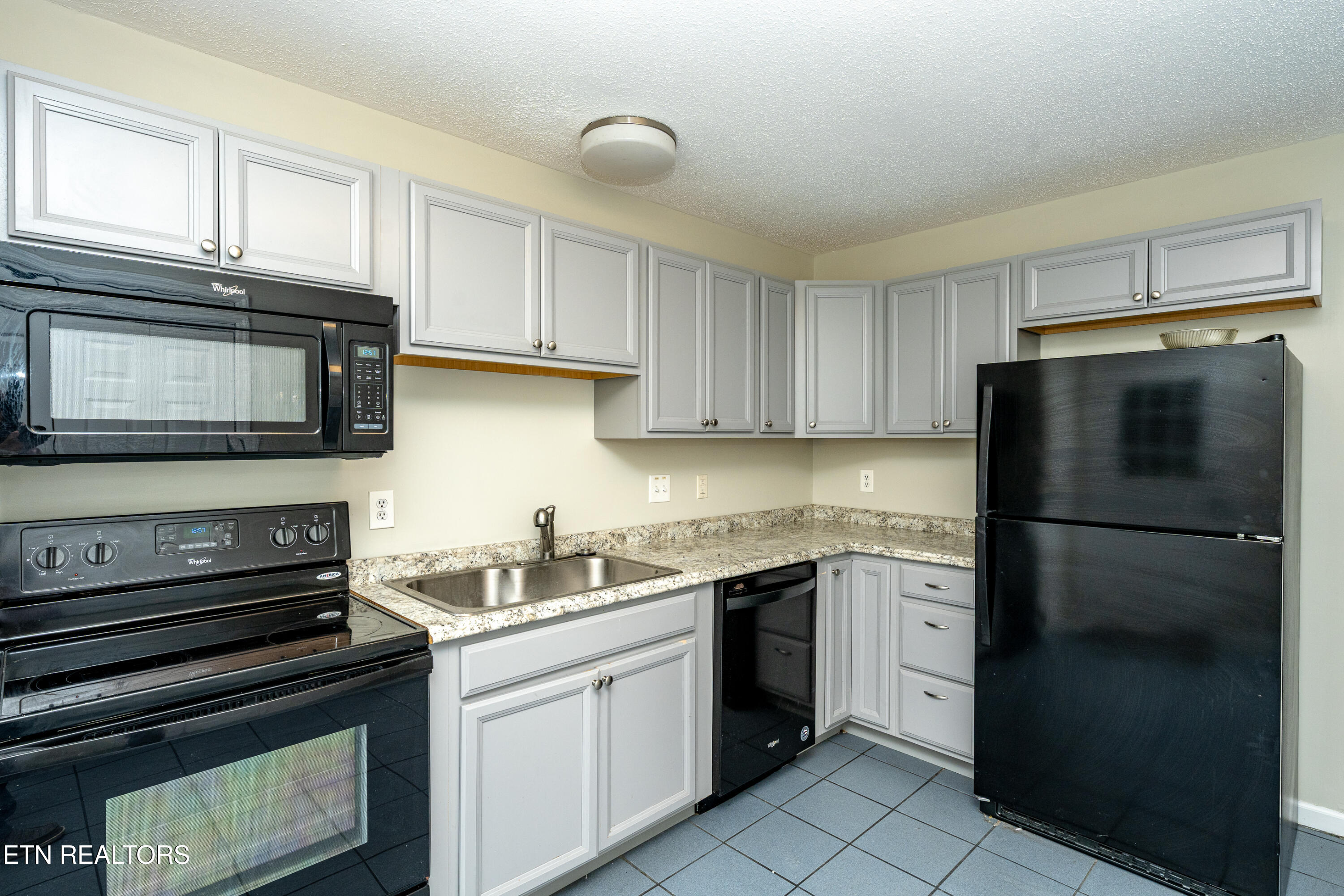 218 S Magnolia Street Maryville TN 37803