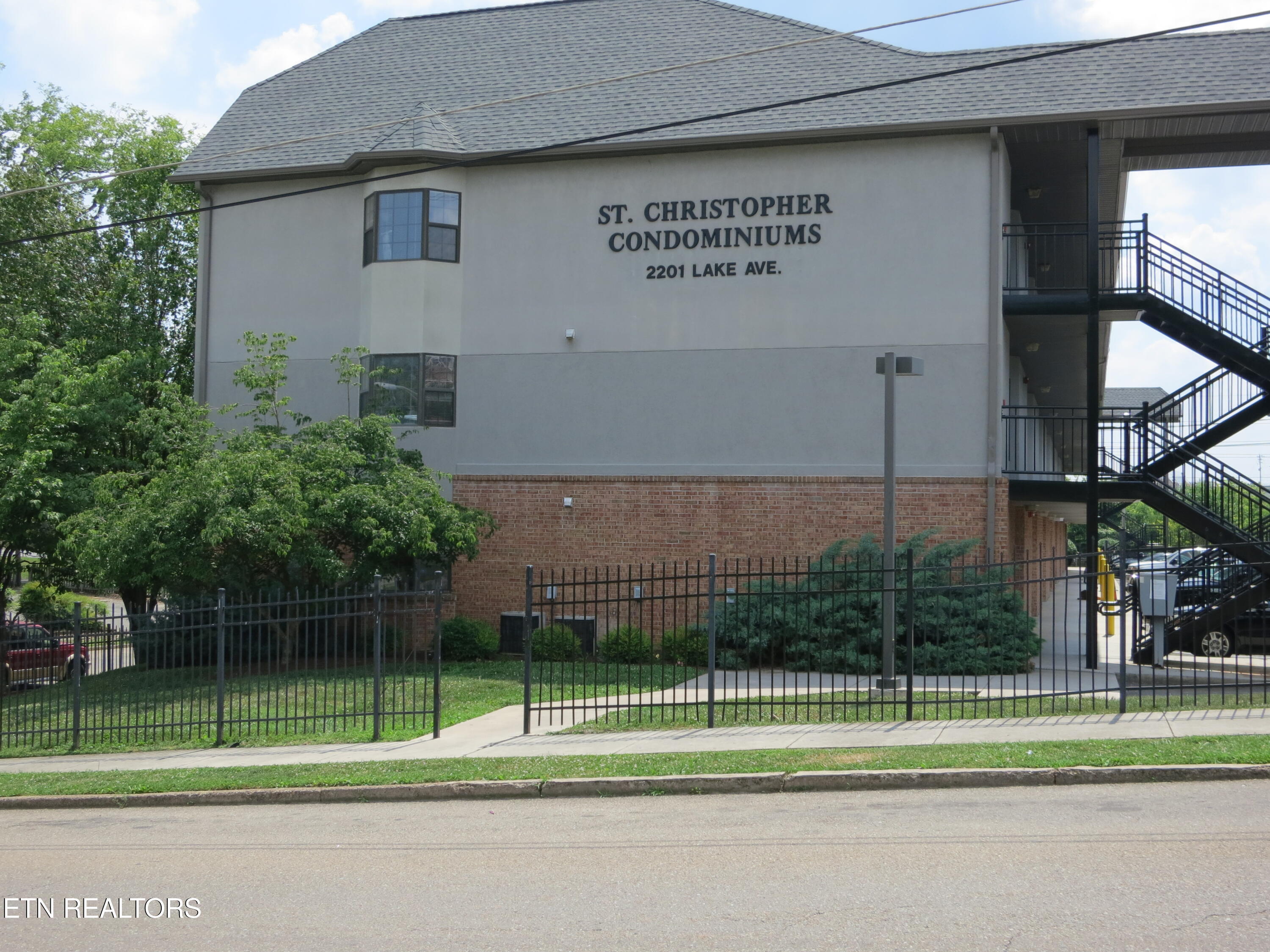 2201 Lake Avenue Knoxville TN 37916