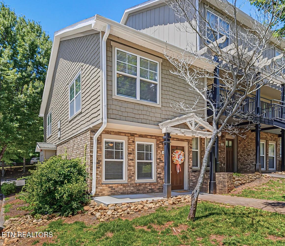 3950 Cherokee Woods Way Knoxville TN 37920