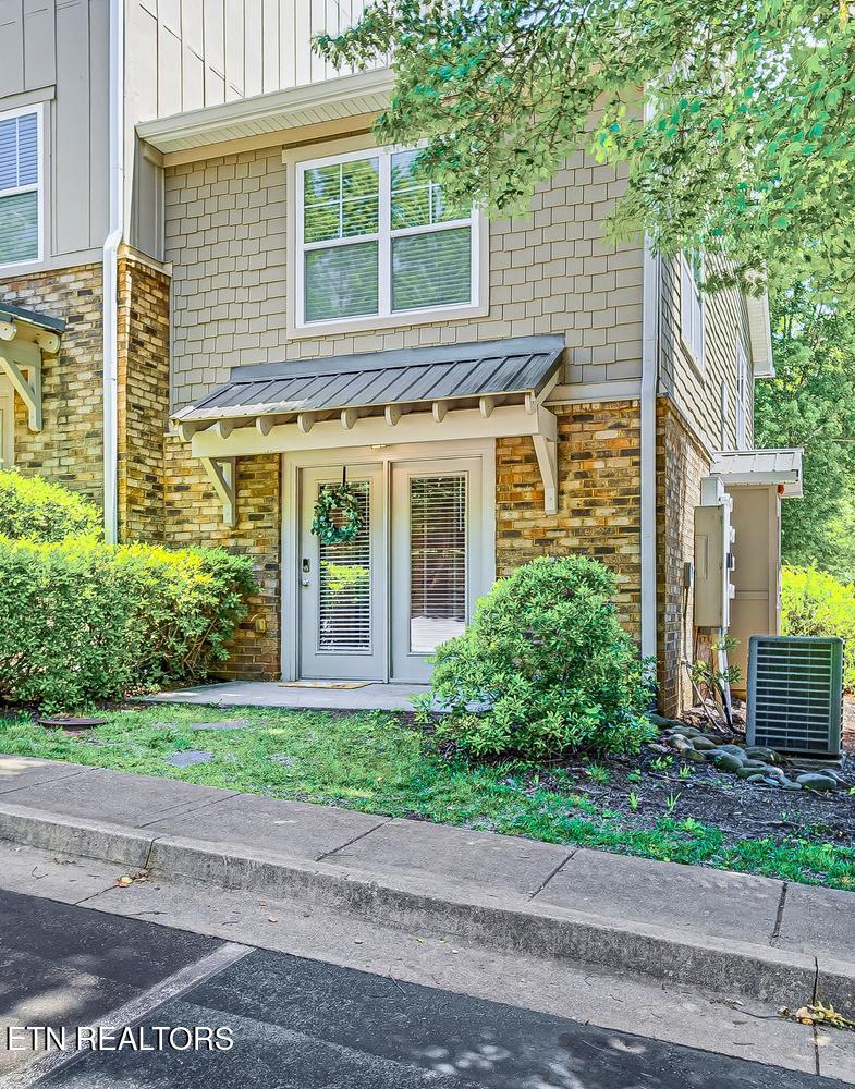 3950 Cherokee Woods Way Knoxville TN 37920