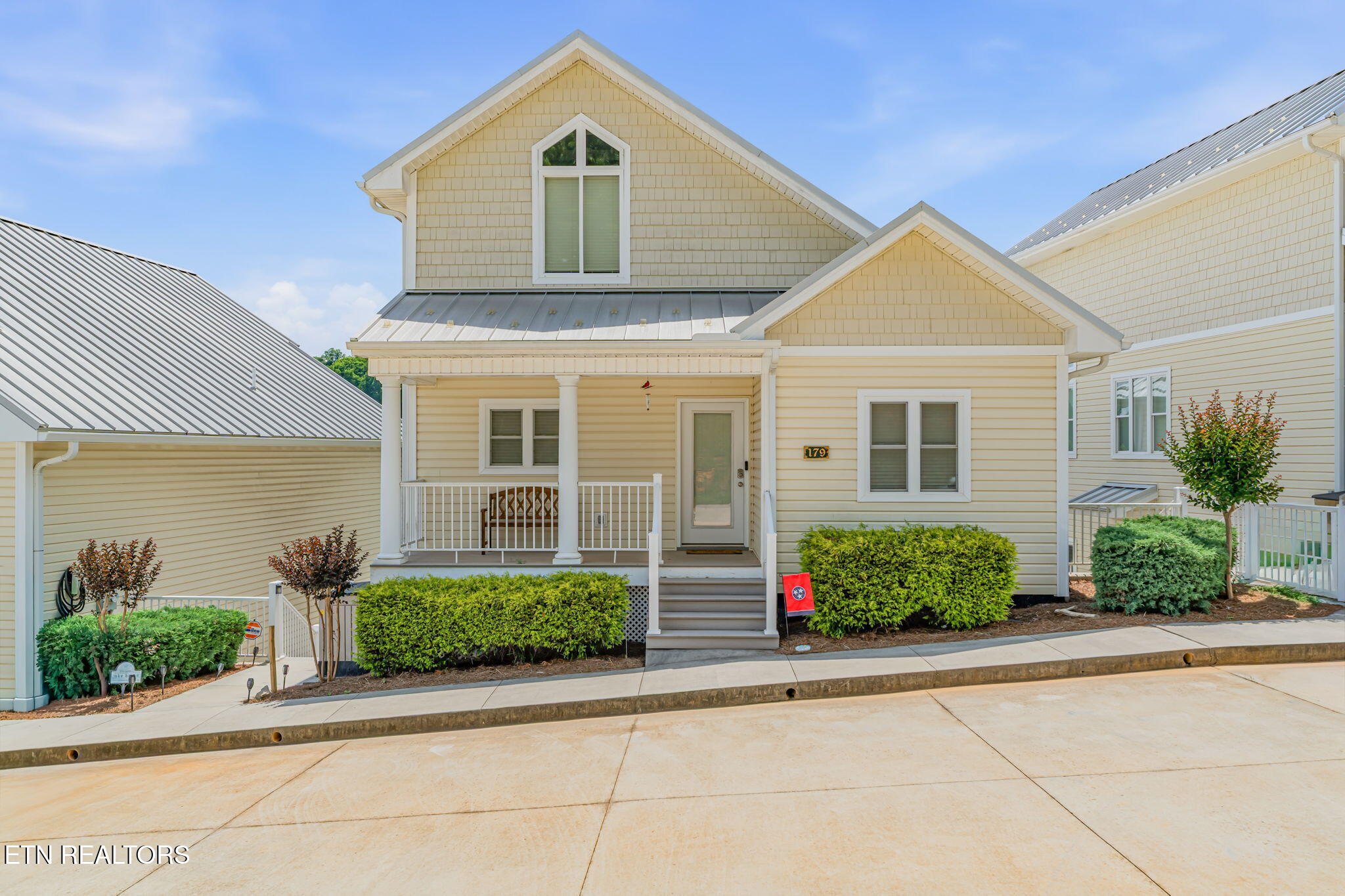 179 N Deer Village Lane Lafollette TN 37766