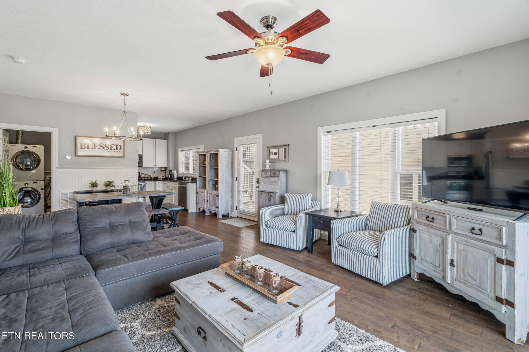 179 N Deer Village Lane Lafollette TN 37766
