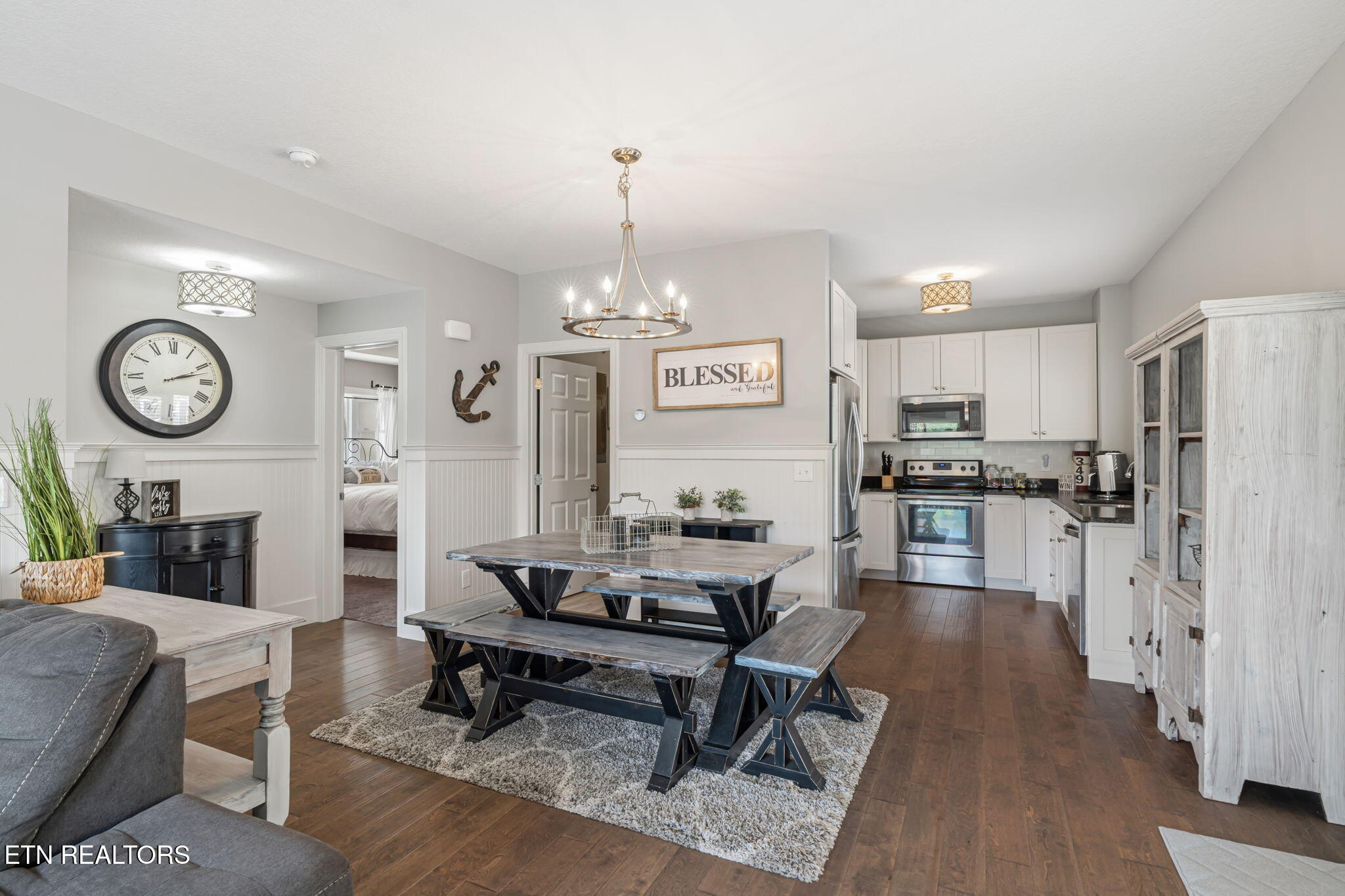 179 N Deer Village Lane Lafollette TN 37766