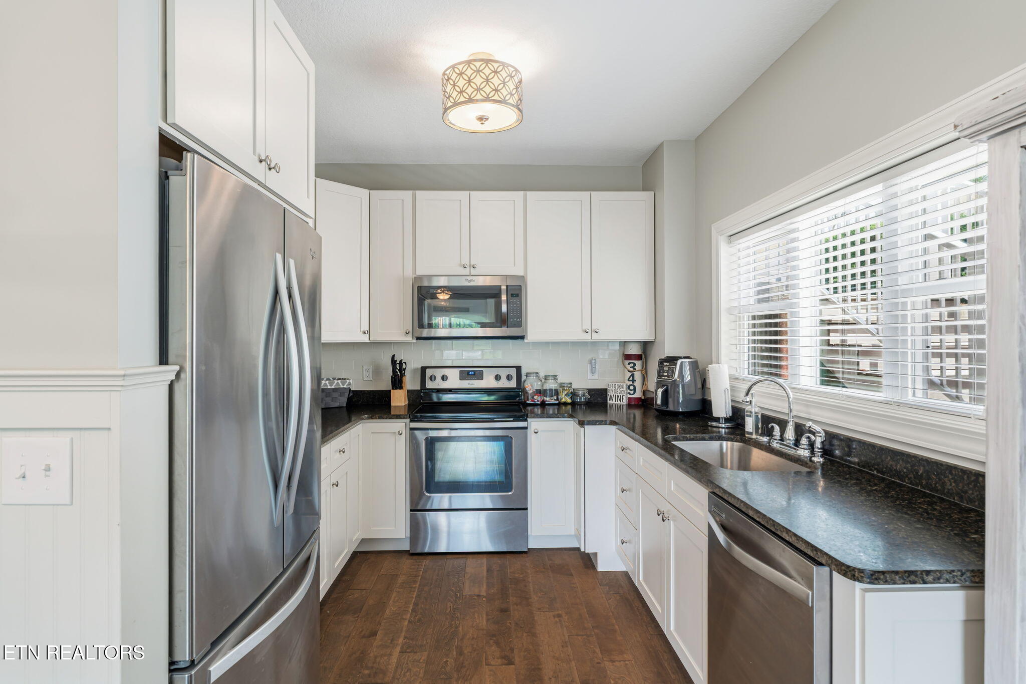 179 N Deer Village Lane Lafollette TN 37766