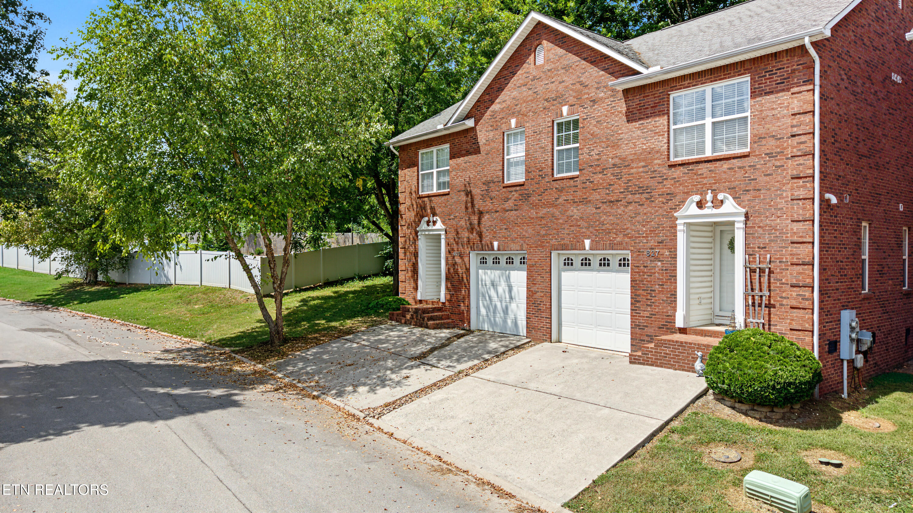 827 Blue Spruce Way Knoxville TN 37912