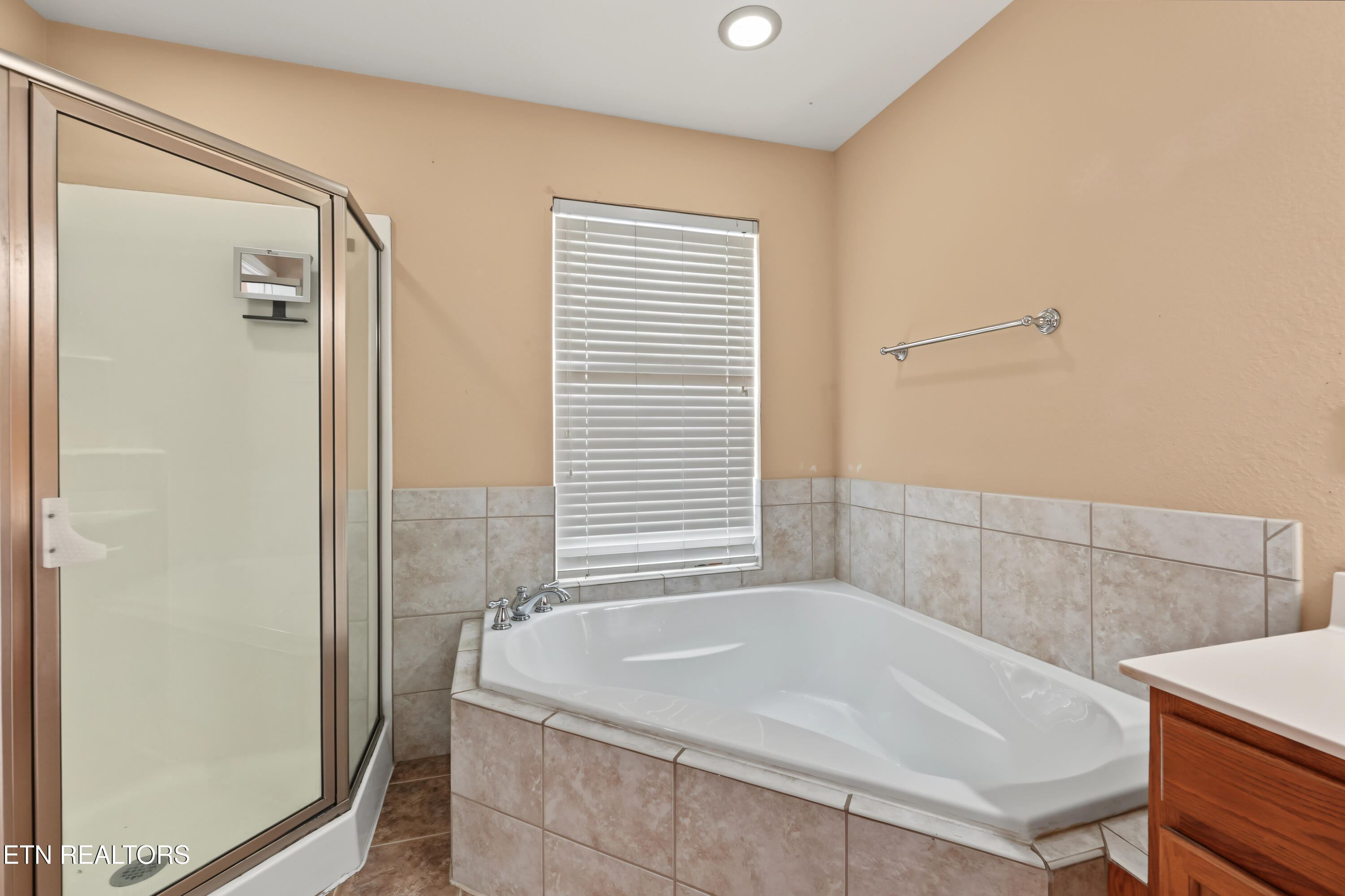 827 Blue Spruce Way Knoxville TN 37912