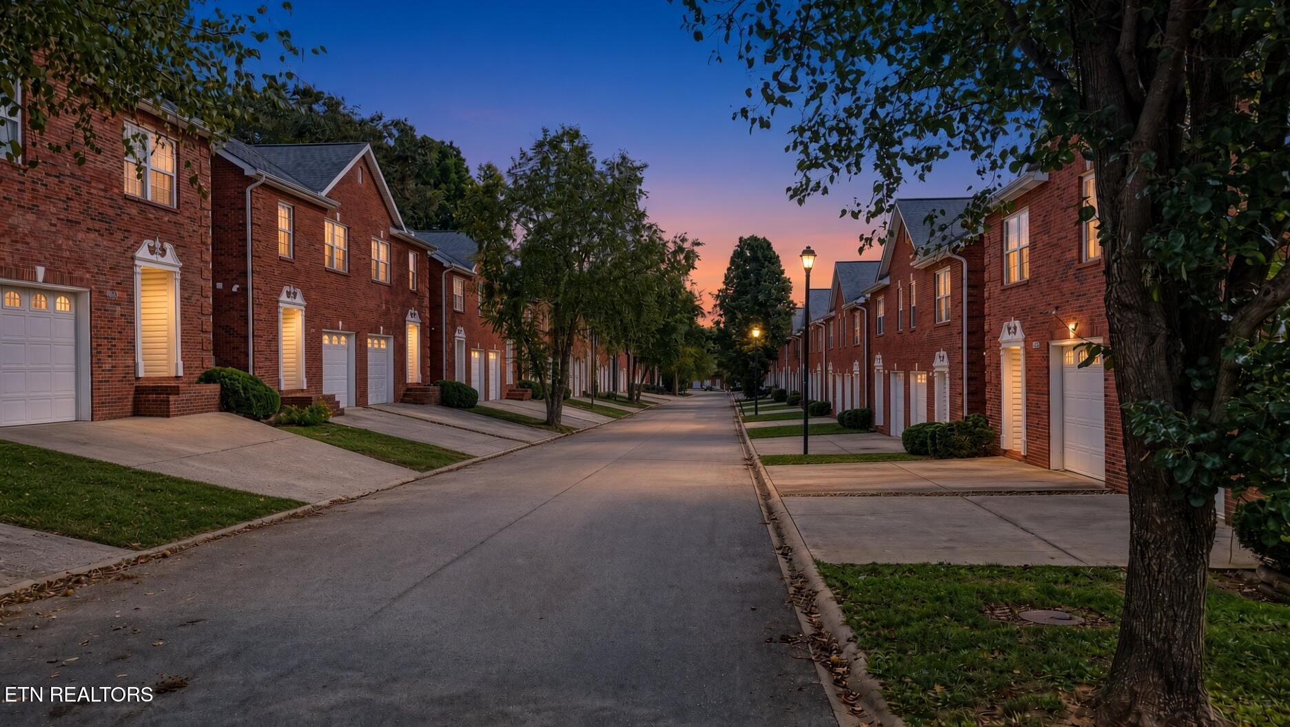 827 Blue Spruce Way Knoxville TN 37912