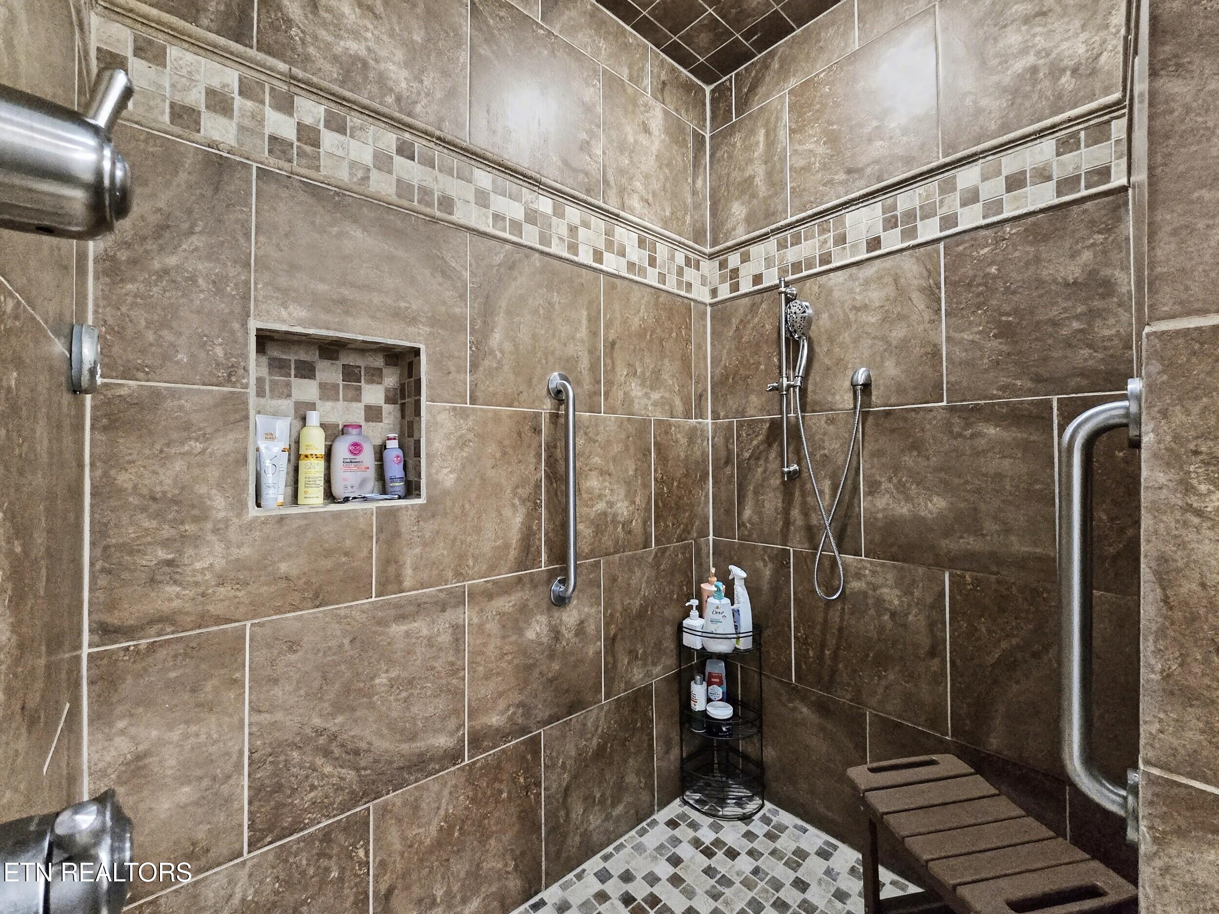 118 Van Gilder Way Seymour TN 37865