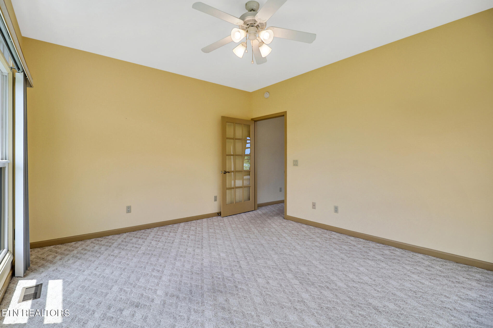 137 Lafayette Crossville TN 38558