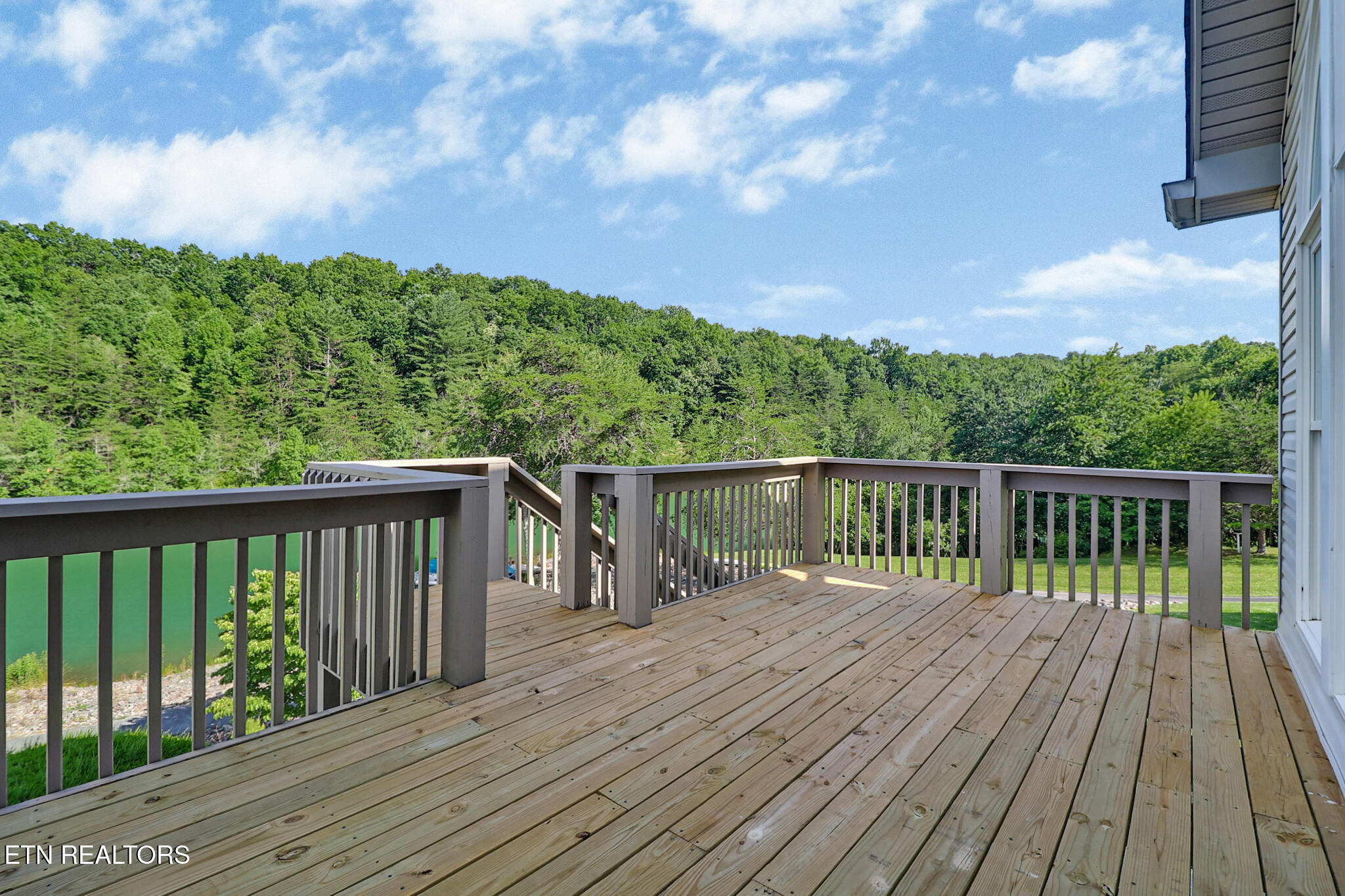 137 Lafayette Crossville TN 38558