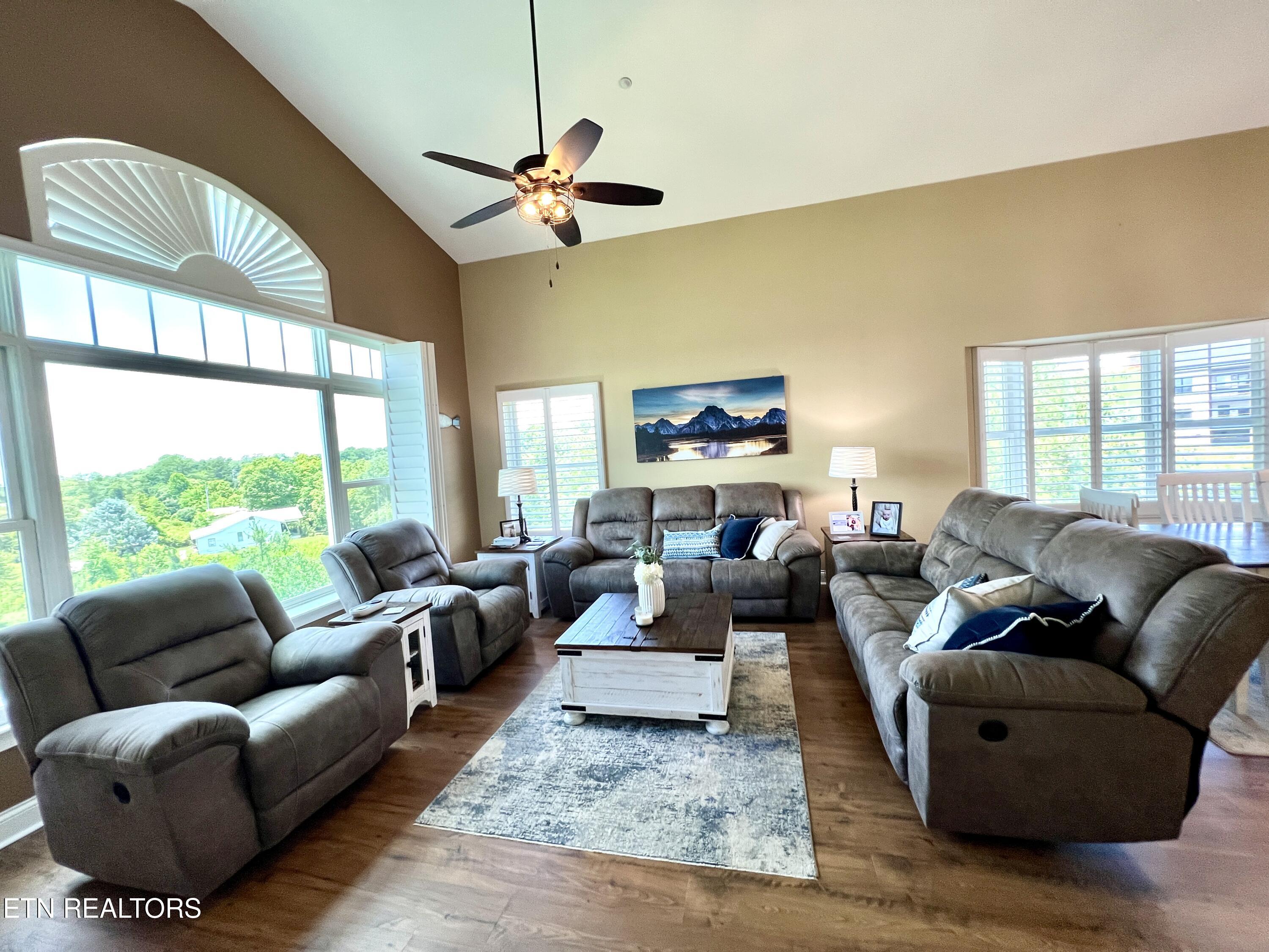 1283 Highway 139 Dandridge TN 37725