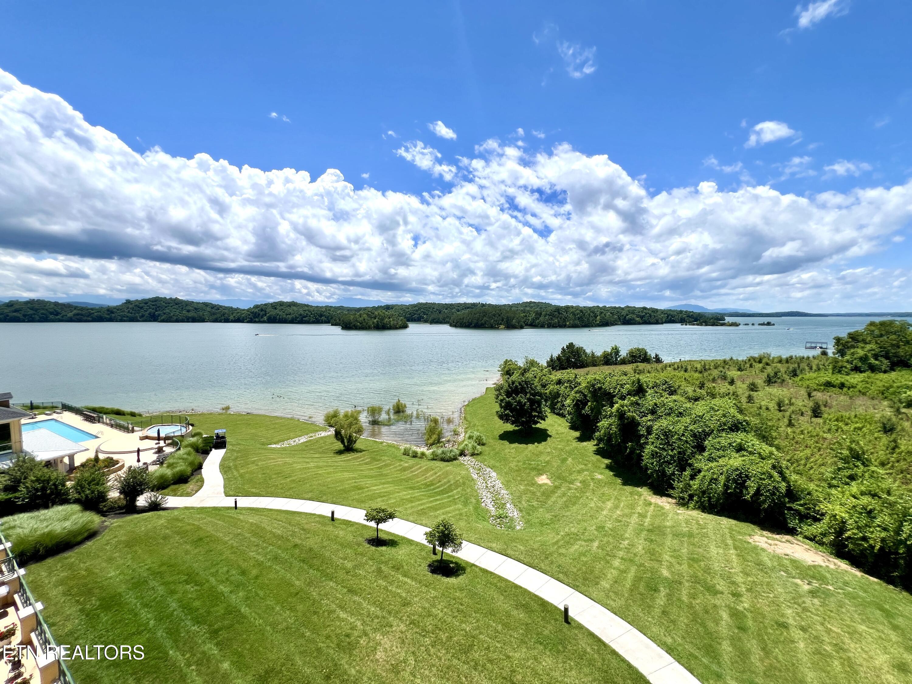1283 Highway 139 Dandridge TN 37725