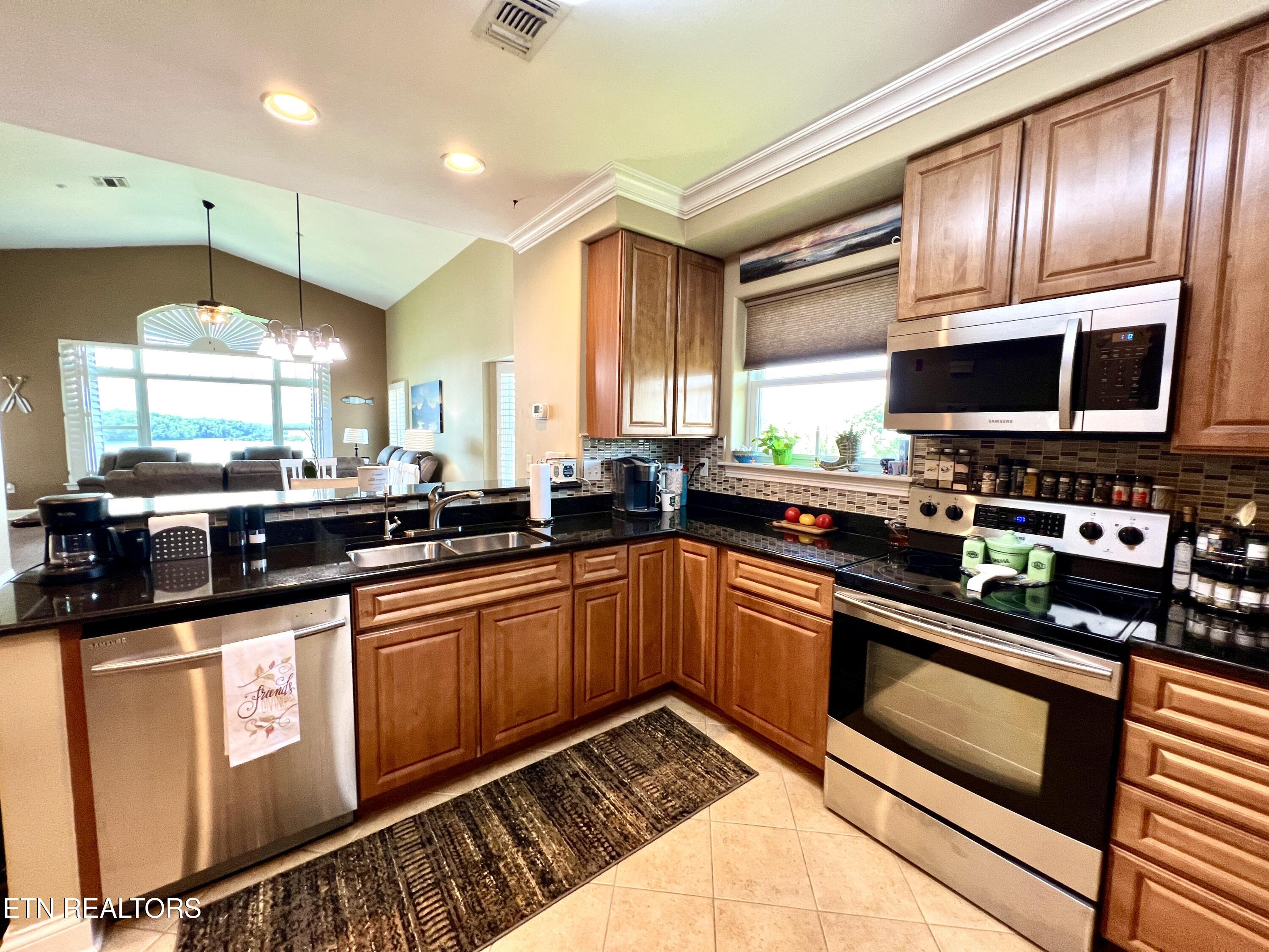 1283 Highway 139 Dandridge TN 37725