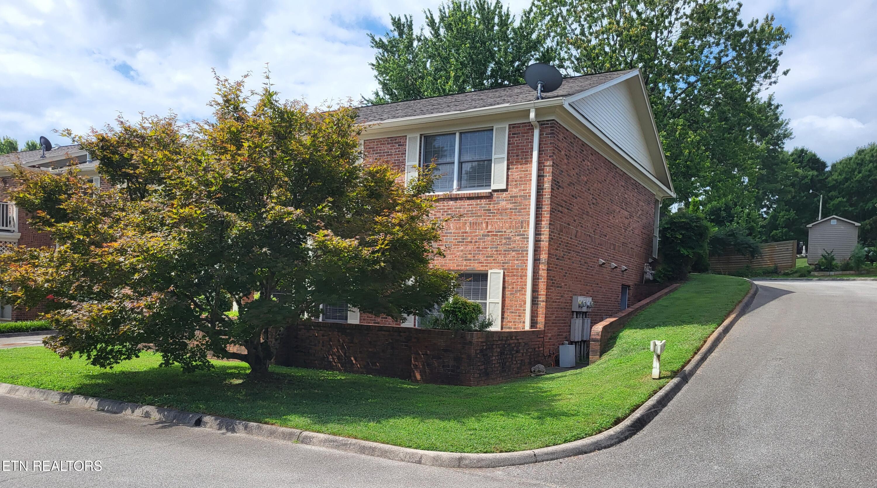 1015 Hardwick Drive Maryville TN 37803
