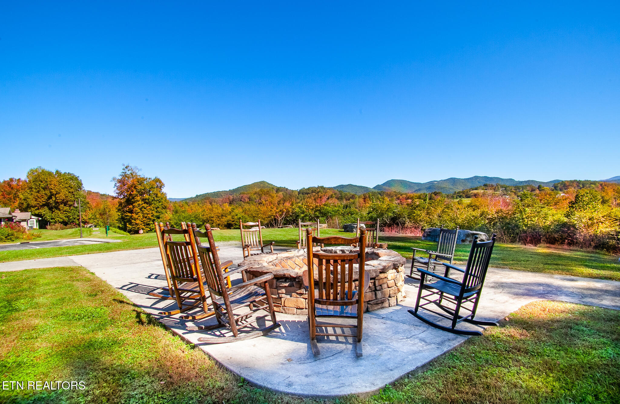 338 Shooting Star Loop Townsend TN 37882