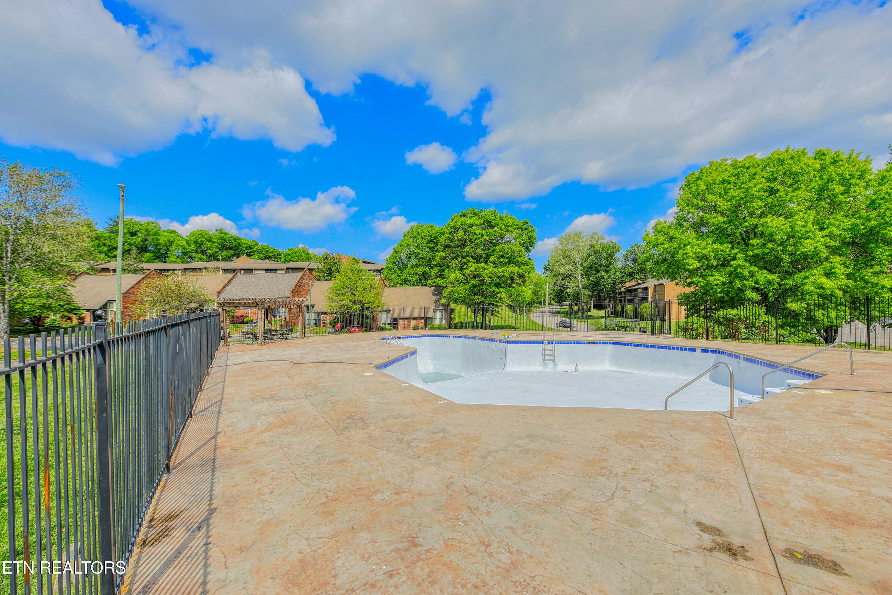 400 Dublin Drive Knoxville TN 37923