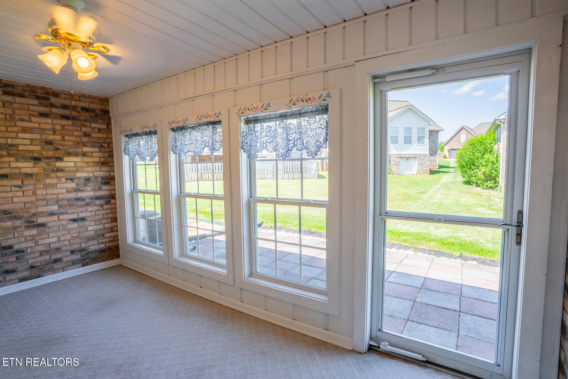215 Royal Oaks Drive Maryville TN 37801