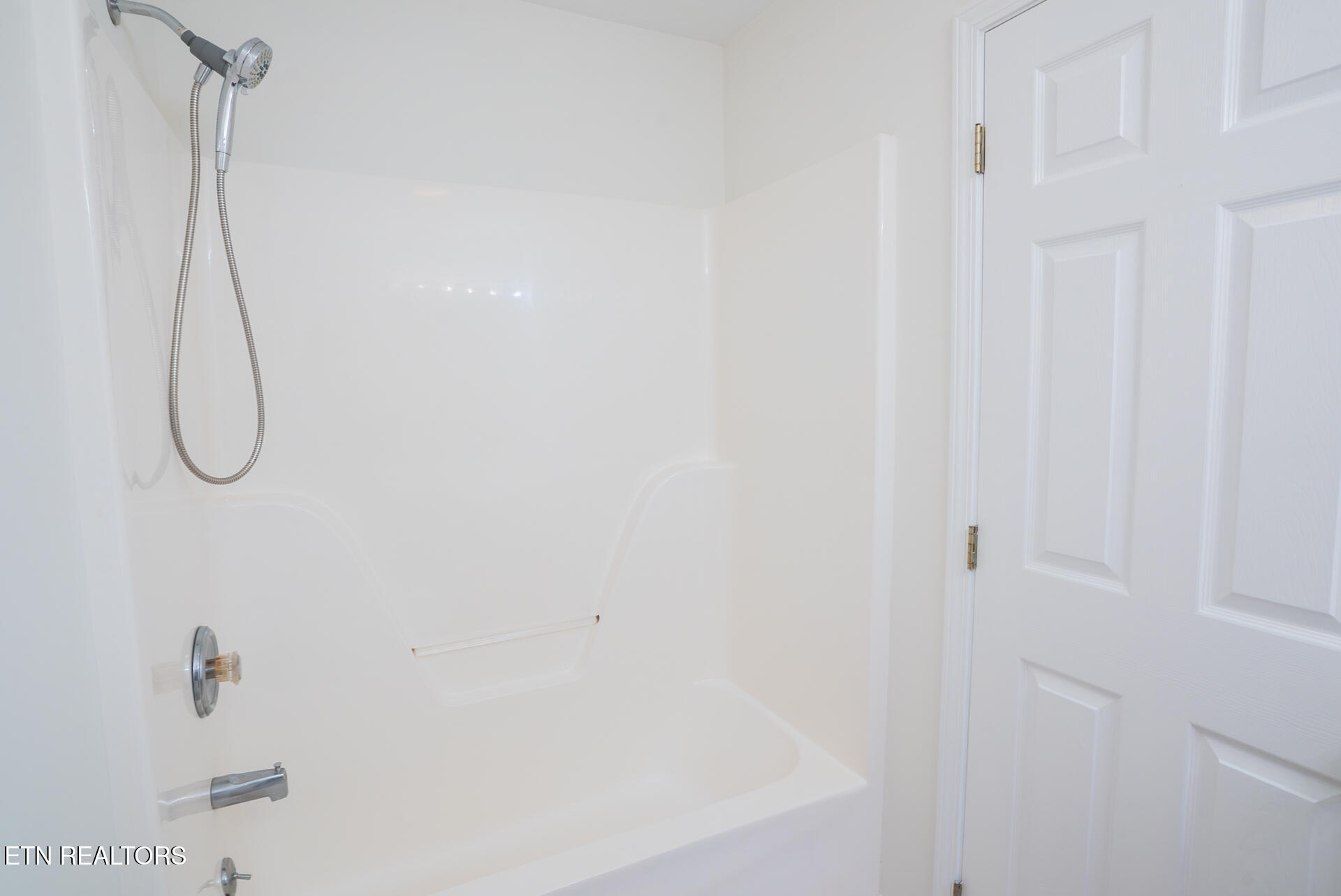 215 Royal Oaks Drive Maryville TN 37801