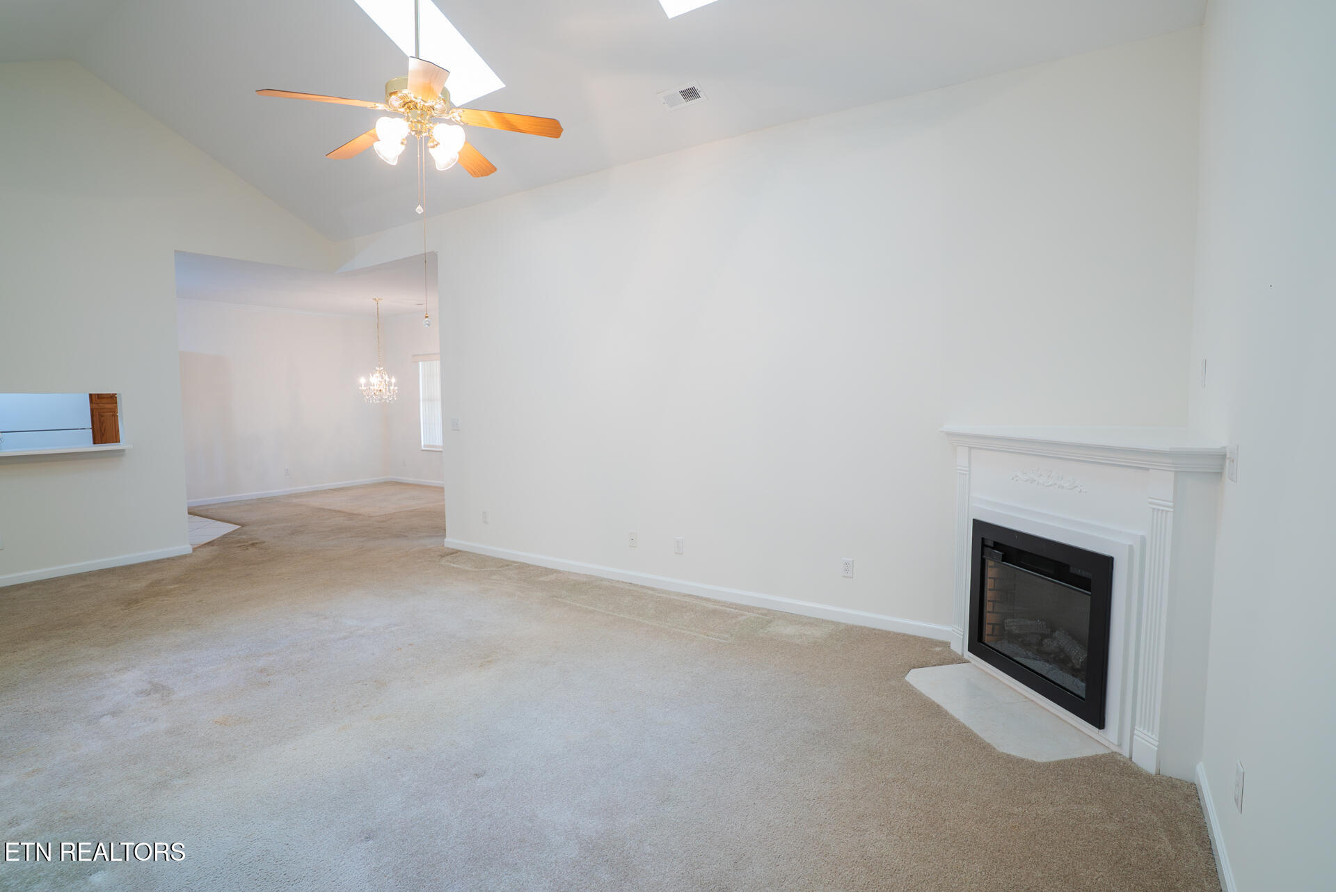 215 Royal Oaks Drive Maryville TN 37801