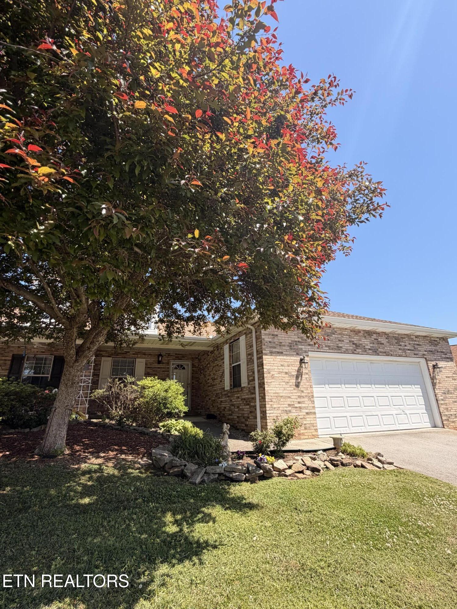 215 Royal Oaks Drive Maryville TN 37801