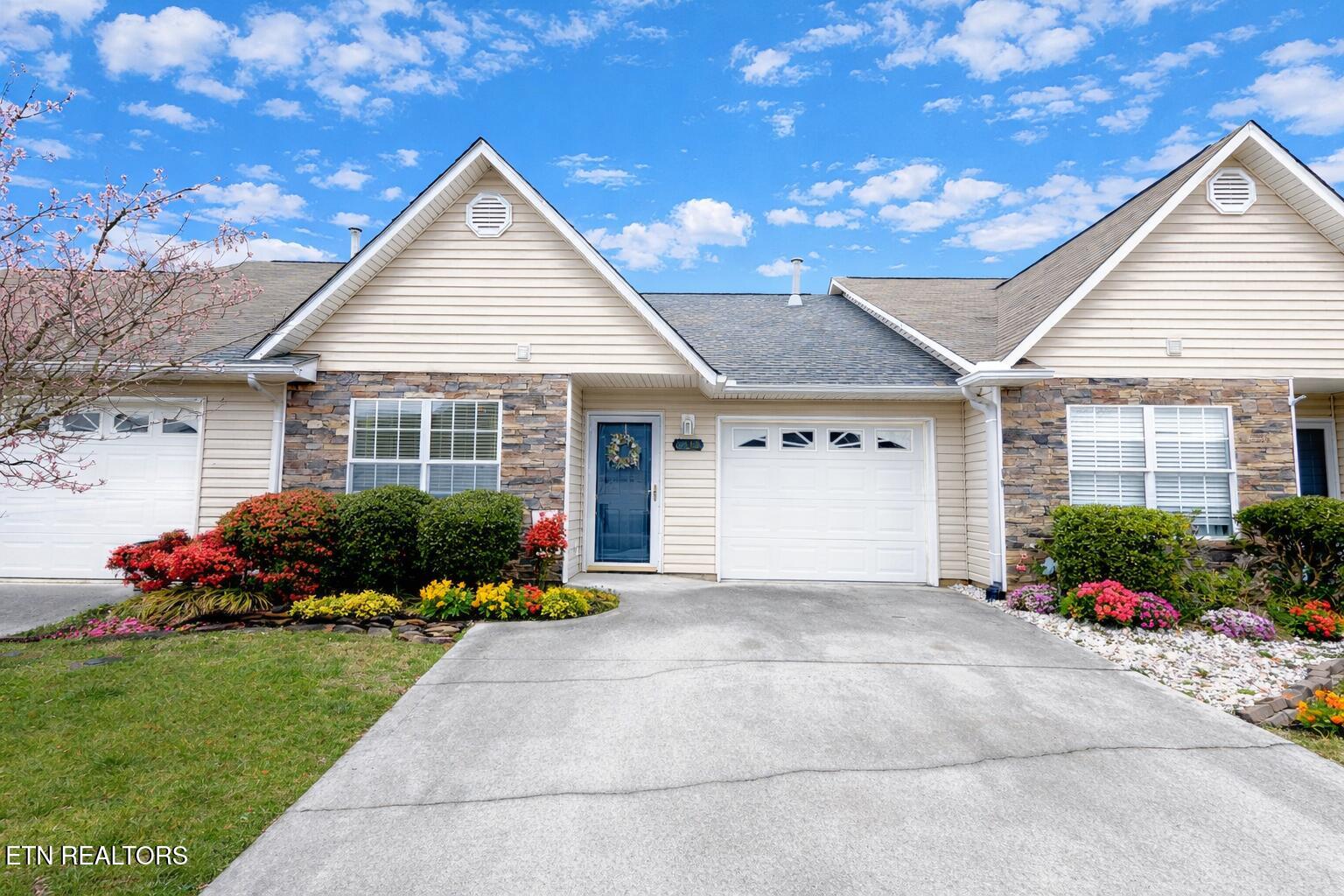 6343 Love Song Lane Knoxville TN 37914