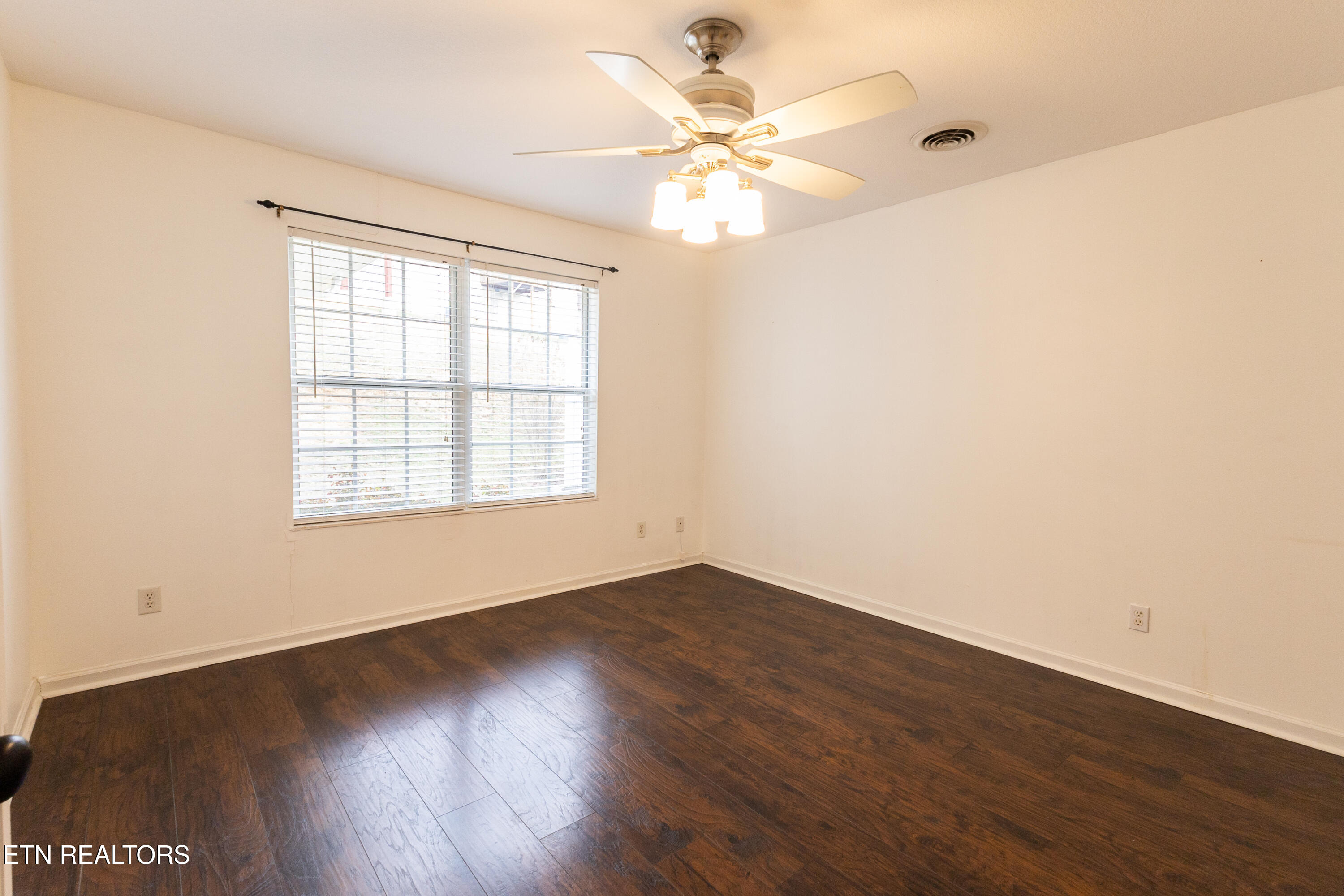 6343 Love Song Lane Knoxville TN 37914