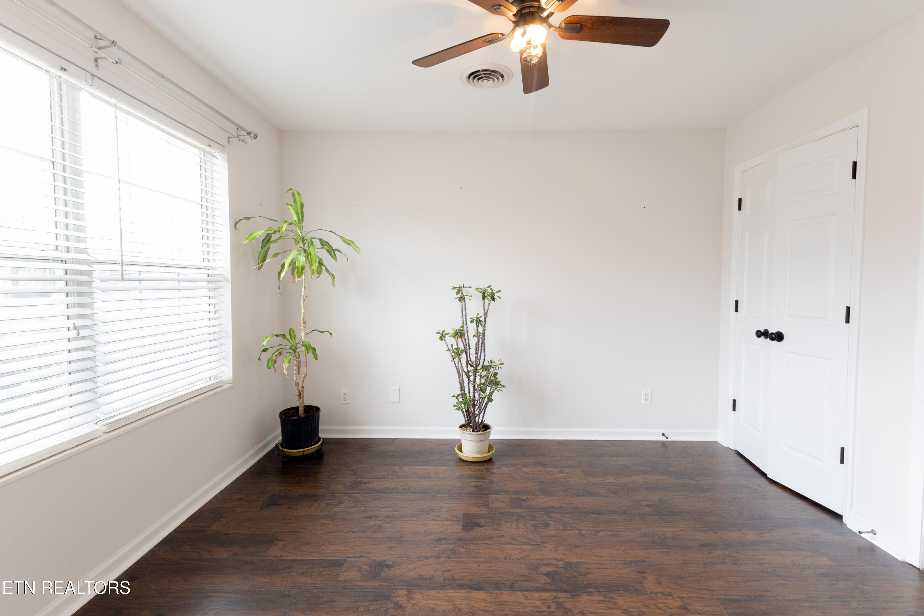 6343 Love Song Lane Knoxville TN 37914