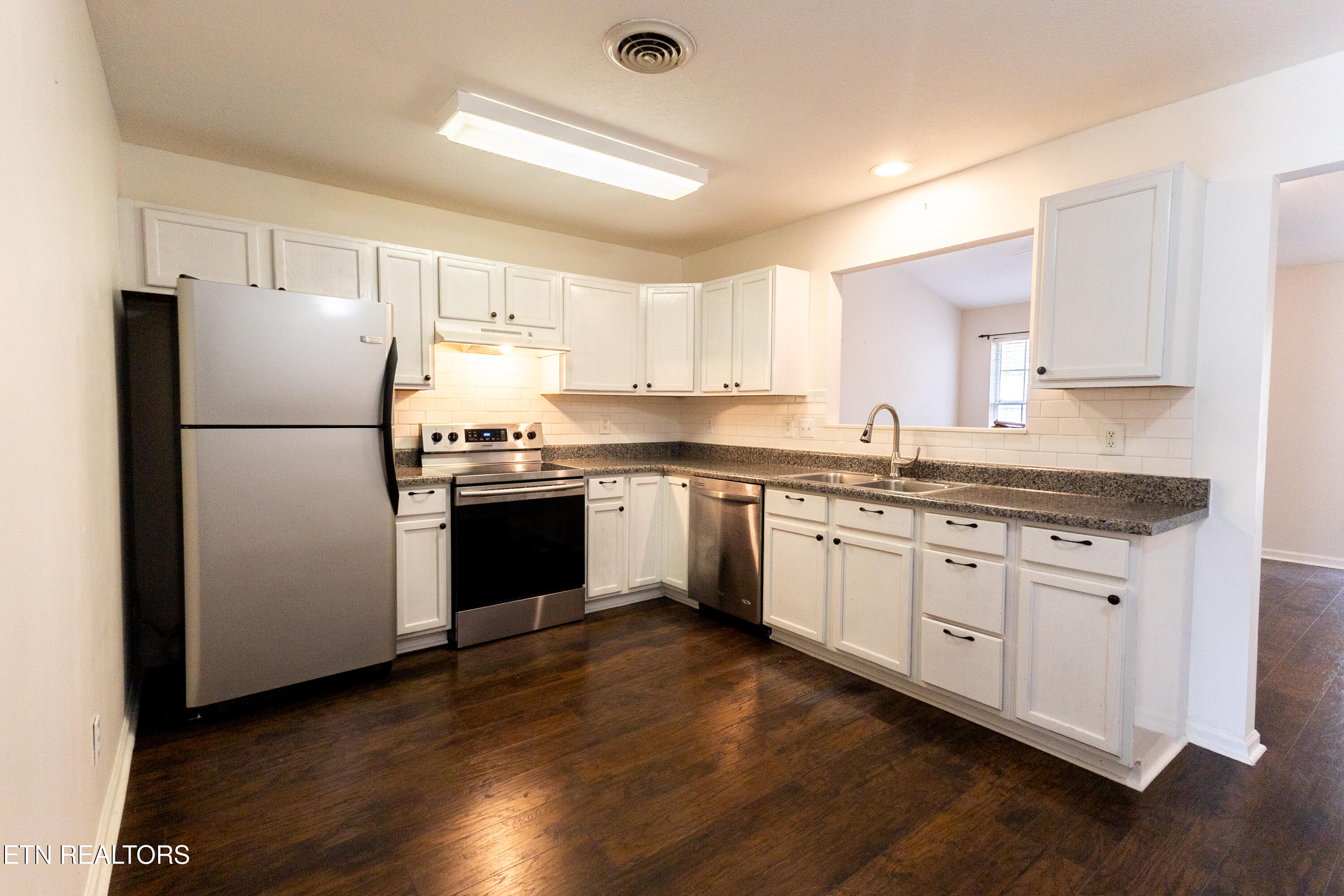 6343 Love Song Lane Knoxville TN 37914