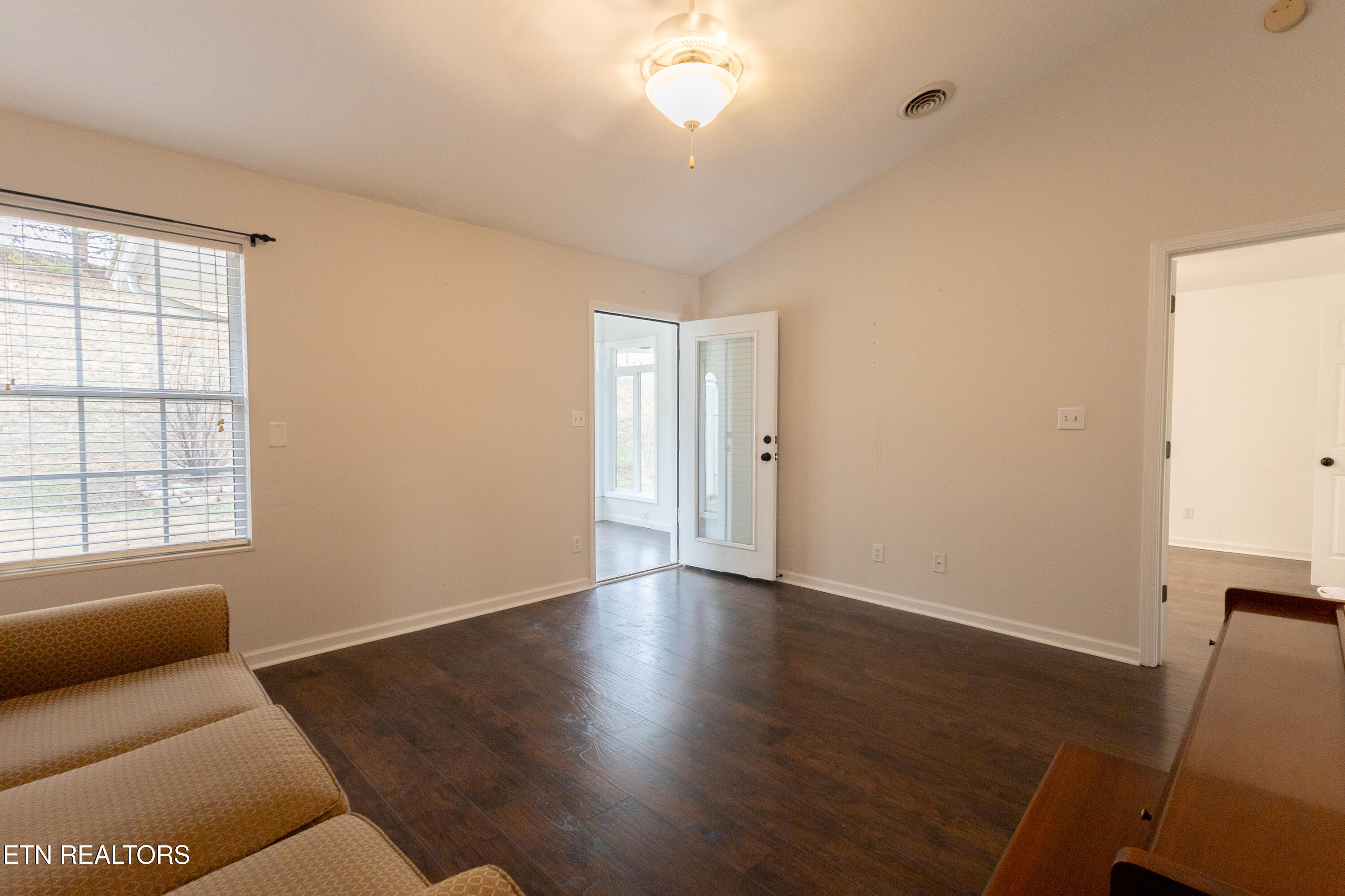 6343 Love Song Lane Knoxville TN 37914