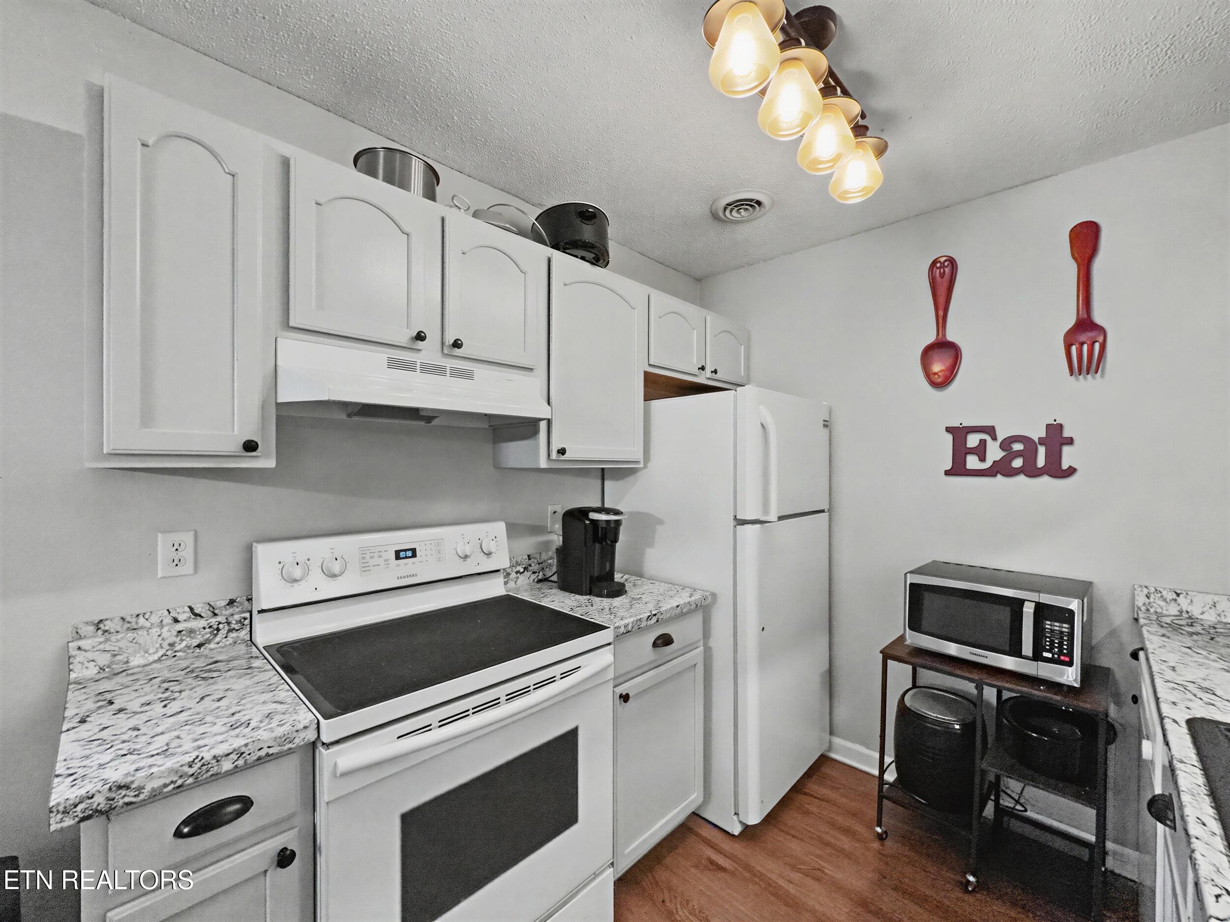 933 Bradley Bell Drive Knoxville TN 37938