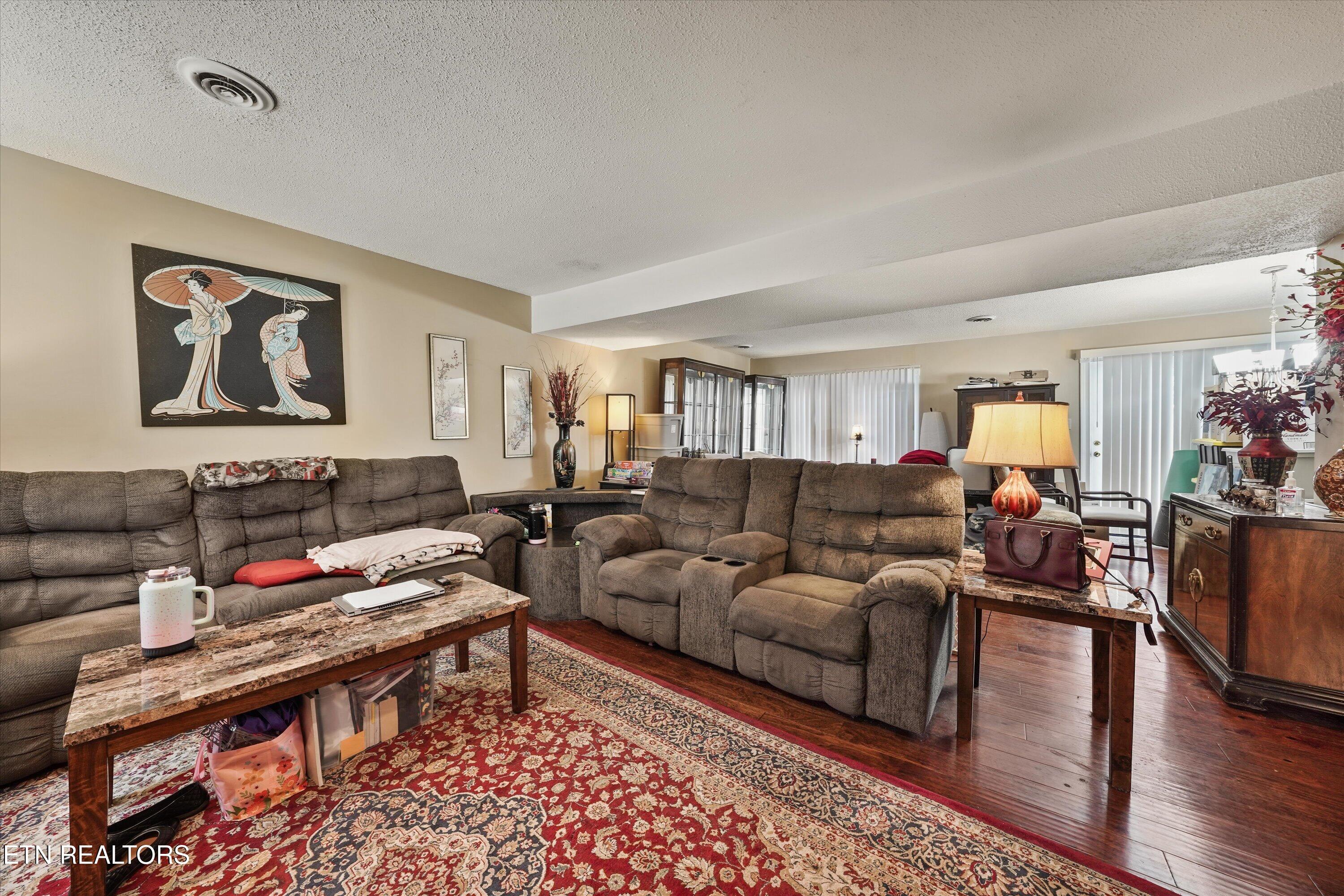 8703 Olde Colony Trail Knoxville TN 37923