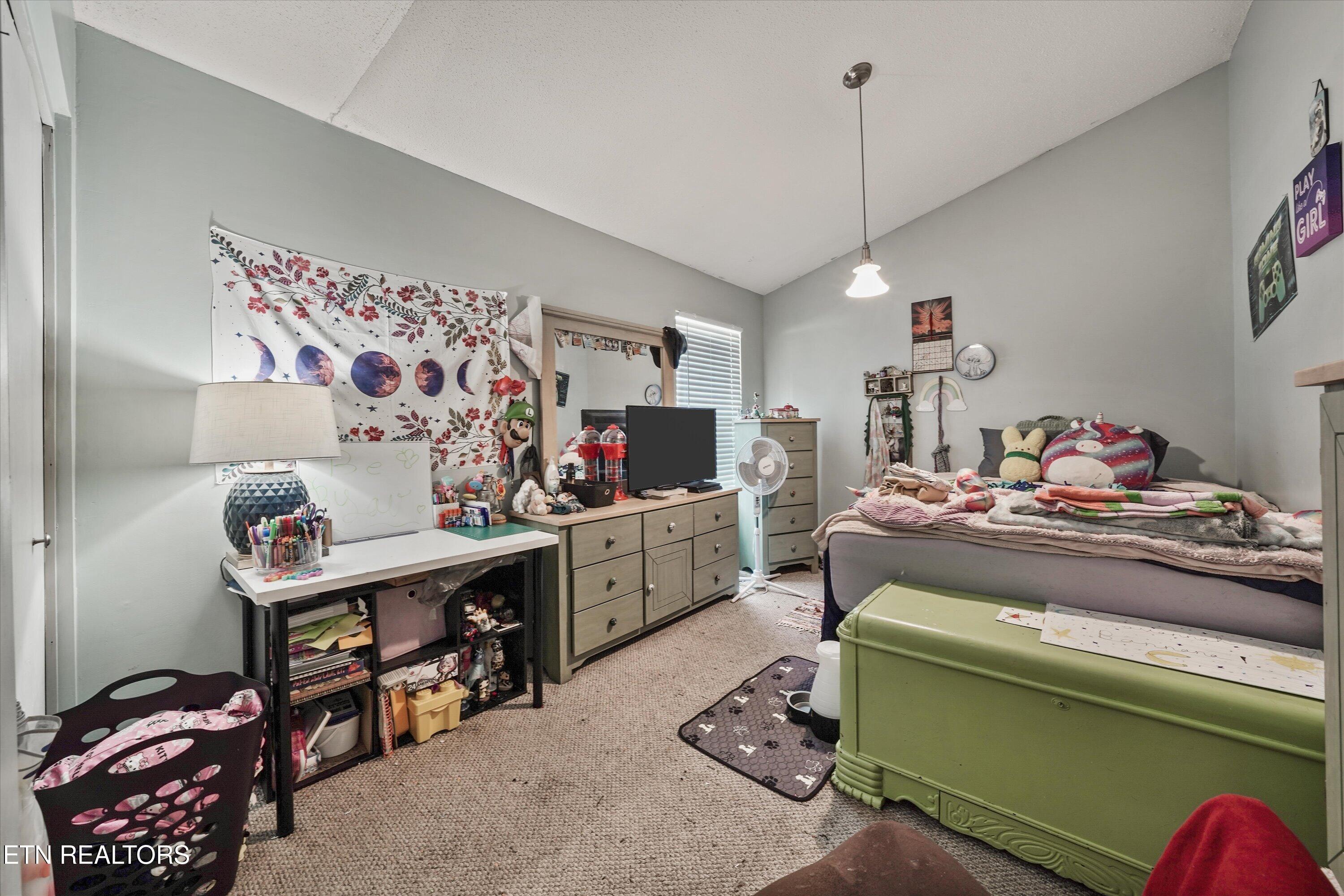 8703 Olde Colony Trail Knoxville TN 37923