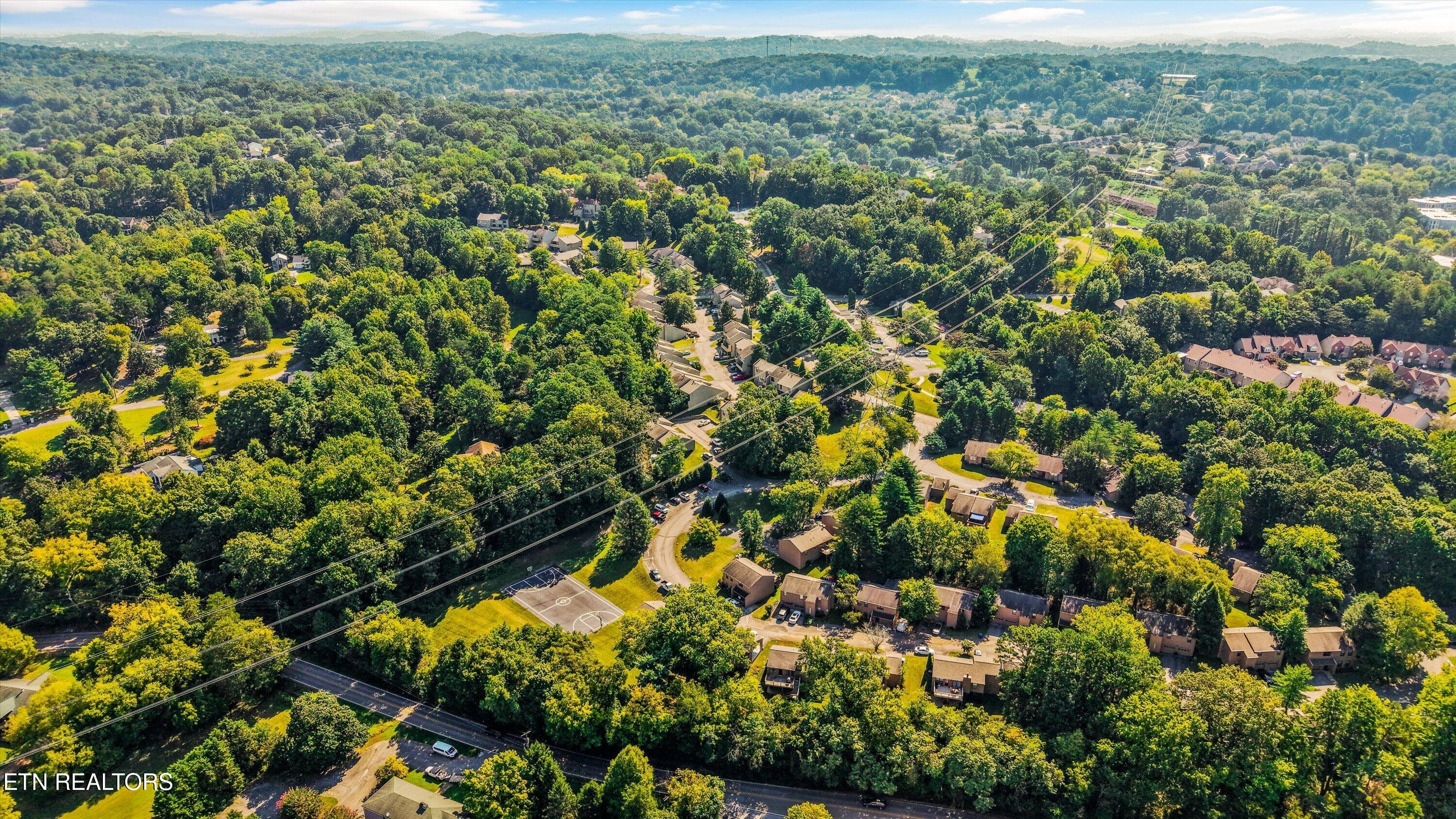 8703 Olde Colony Trail Knoxville TN 37923