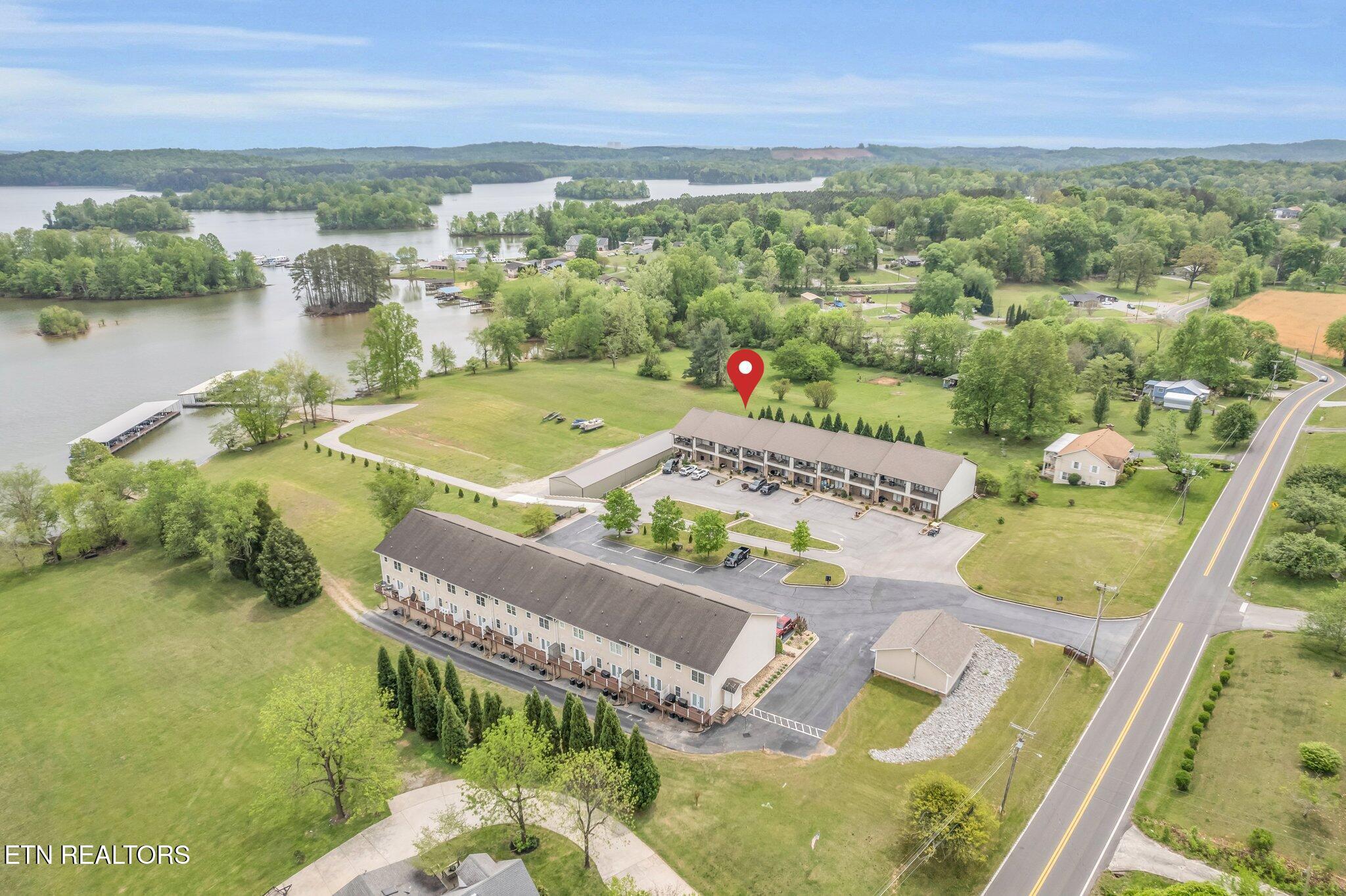 1255 New Lake Road Spring City TN 37381