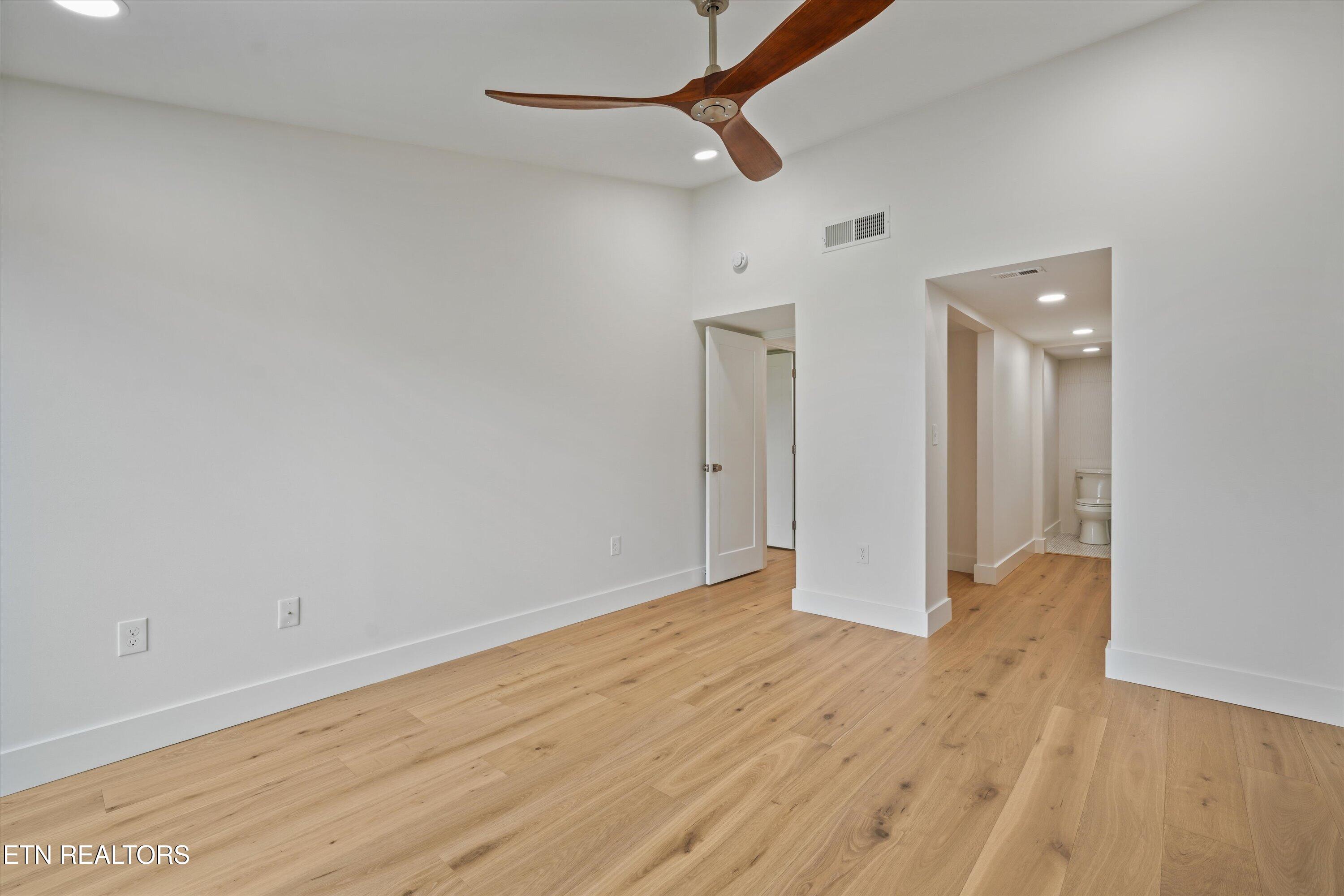1903 Cherokee Bluff Drive Knoxville TN 37920