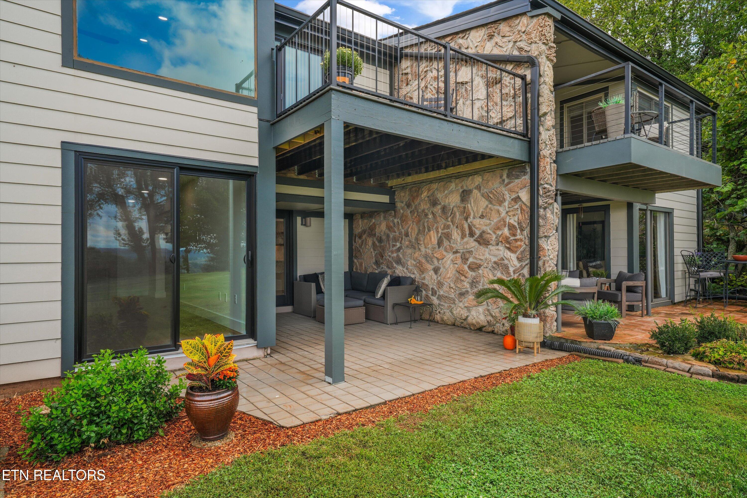 1903 Cherokee Bluff Drive Knoxville TN 37920