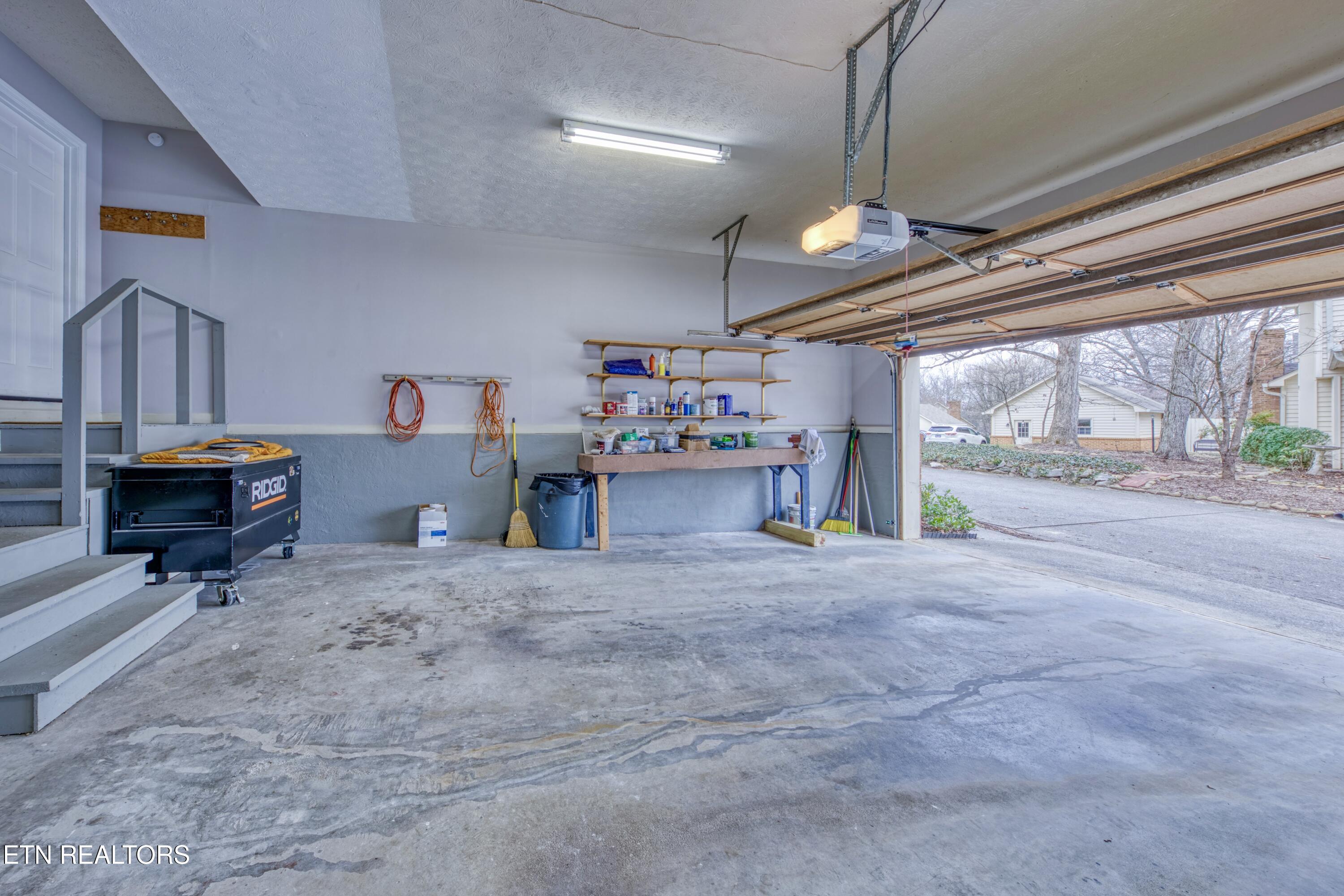 1005 Glennshire Drive Knoxville TN 37923