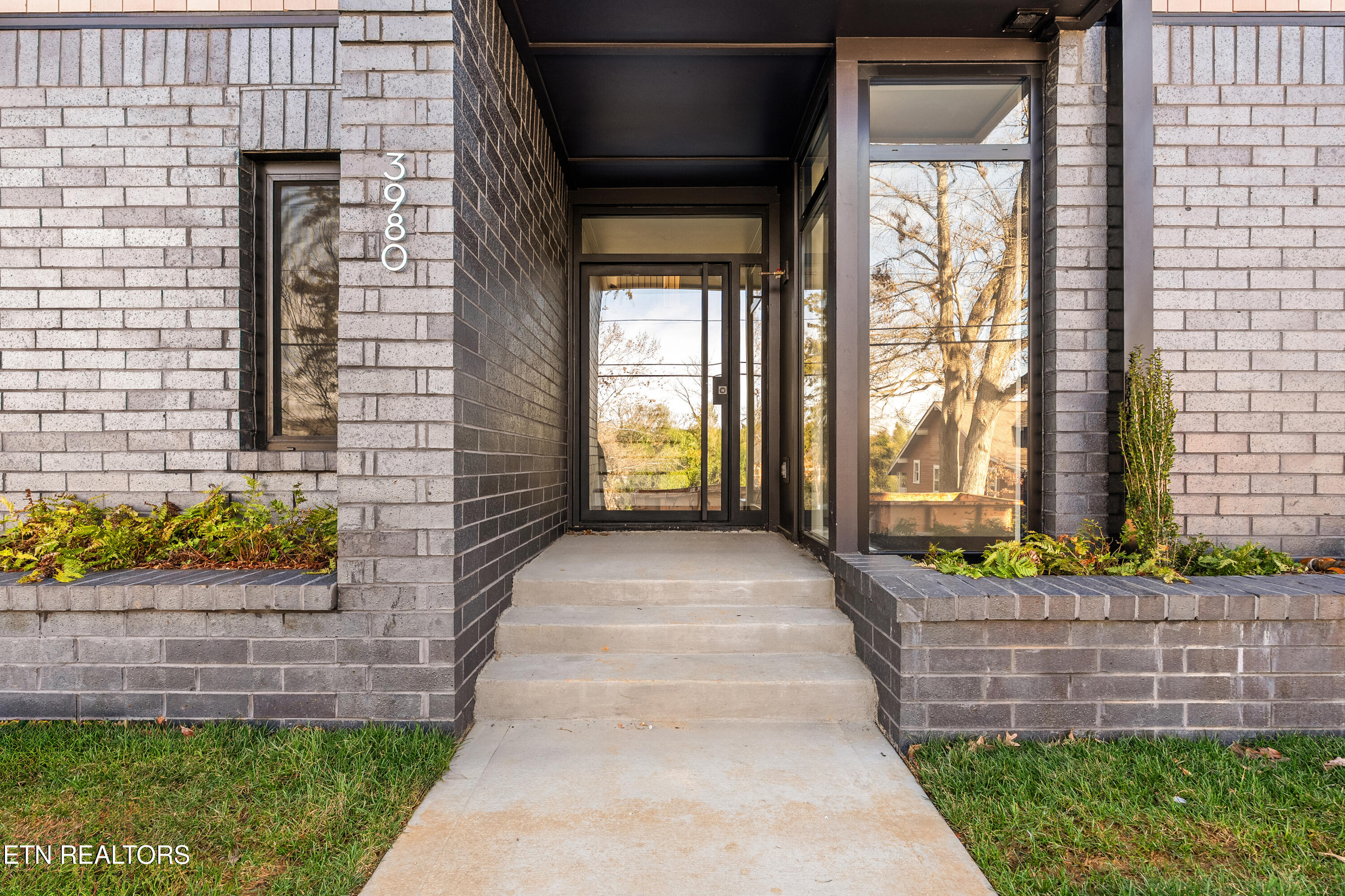 3978 Midland Avenue Knoxville TN 37919