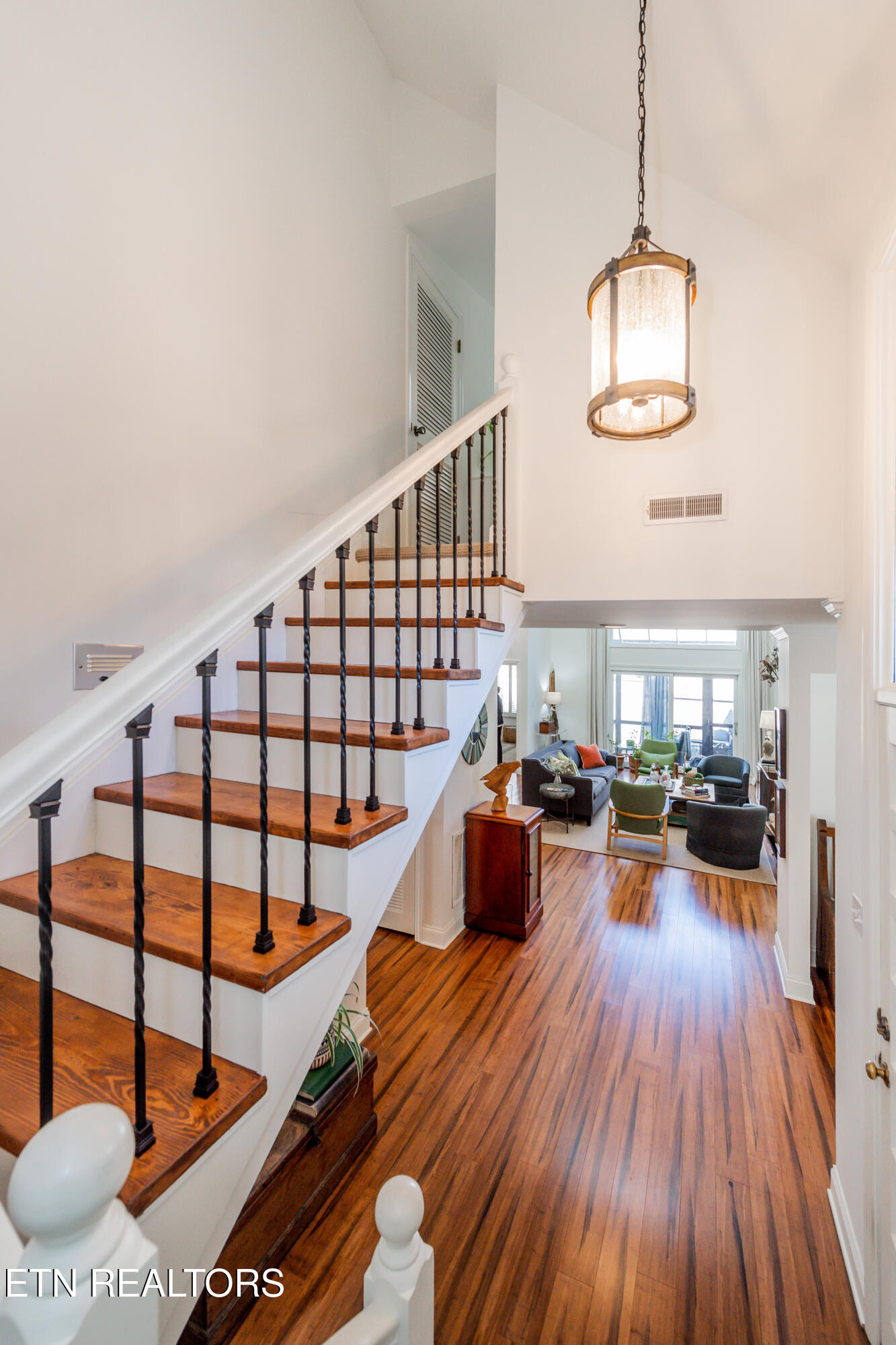 1350 Orleans Drive Knoxville TN 37919