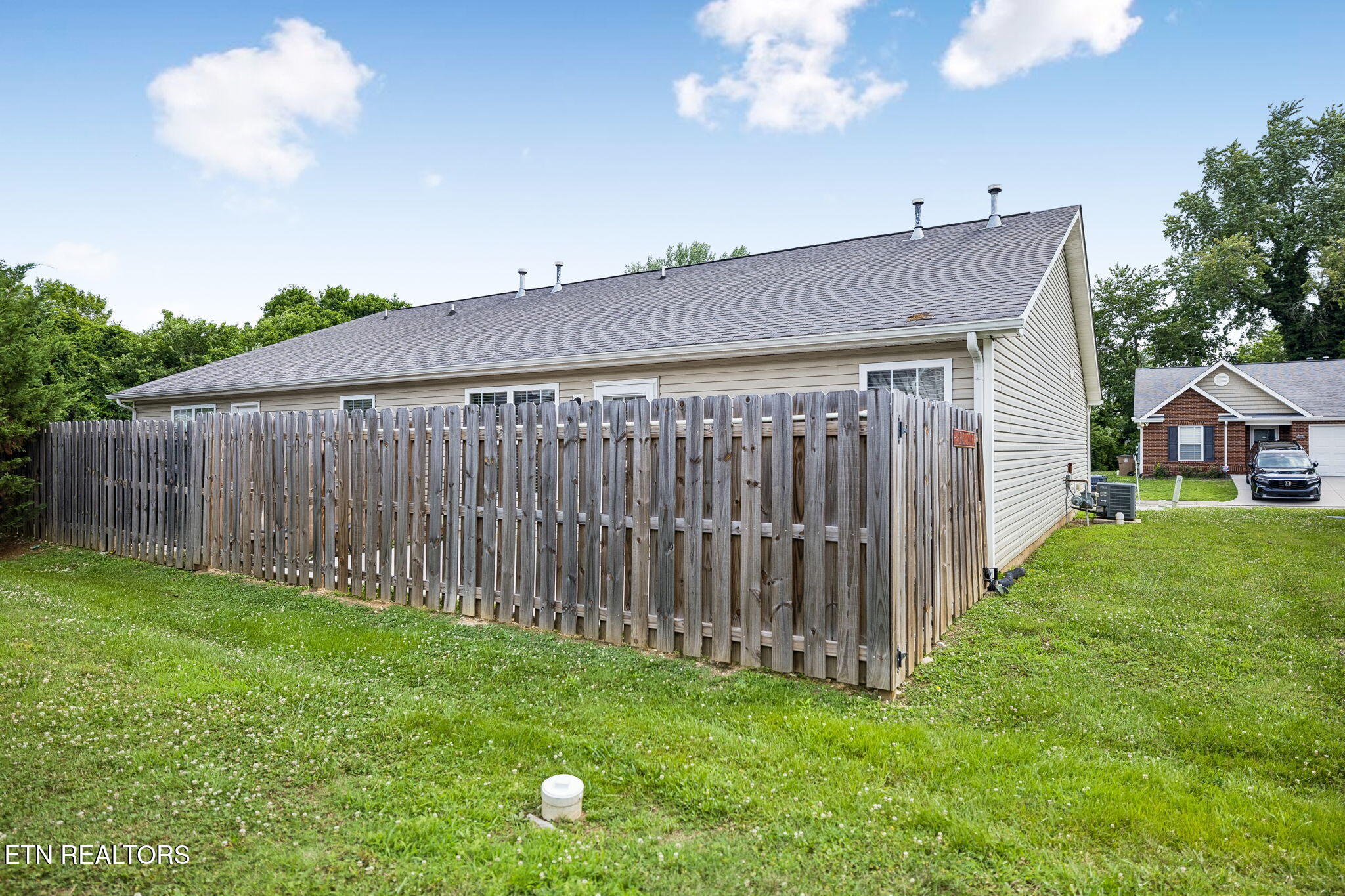 5141 Spring Petal Way Knoxville TN 37912