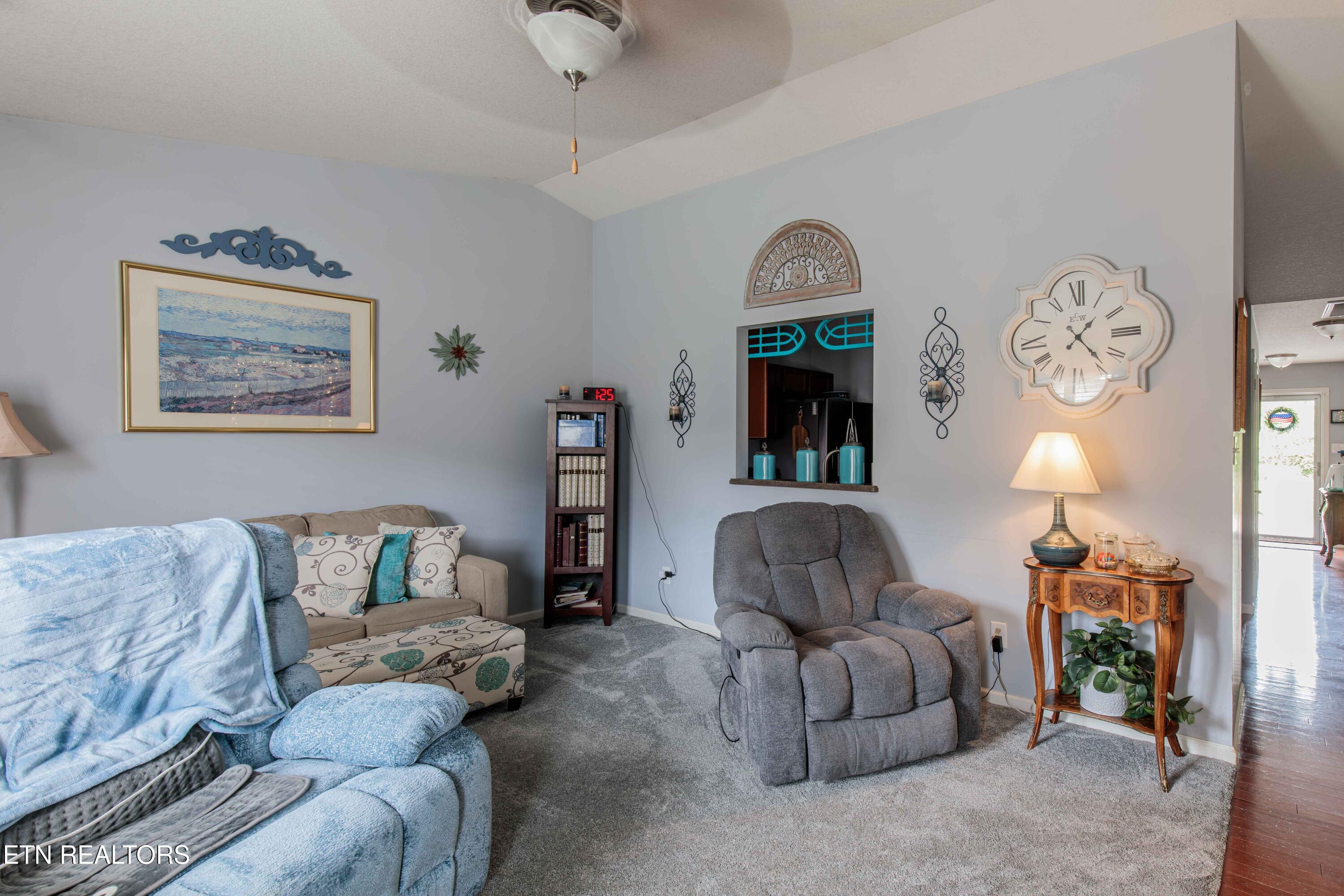 5141 Spring Petal Way Knoxville TN 37912